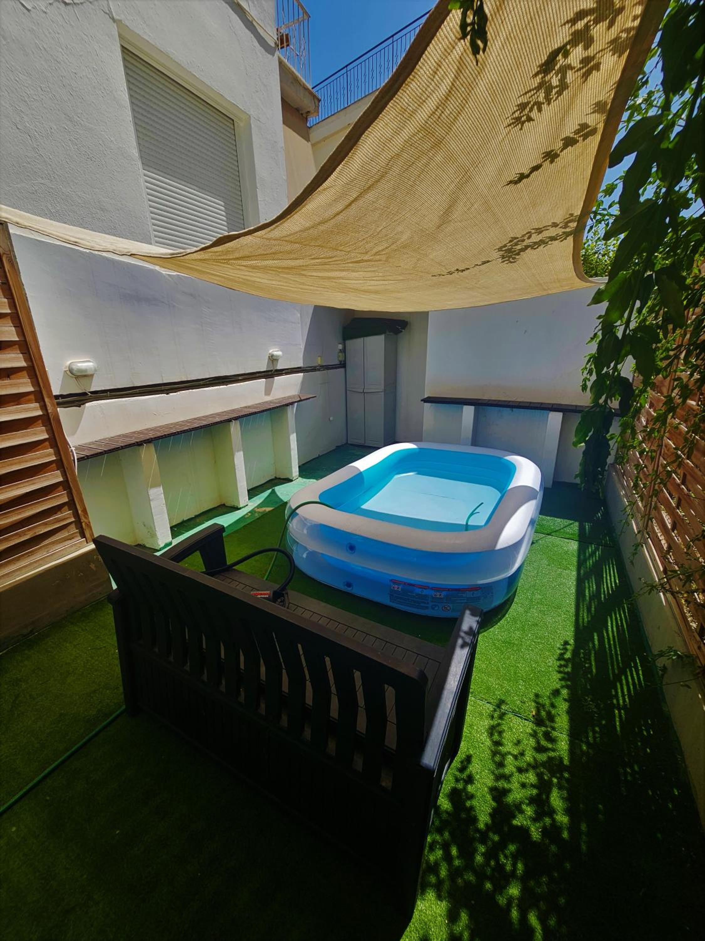 Zefyros Super Cool Apartments next to Alimos Riviera