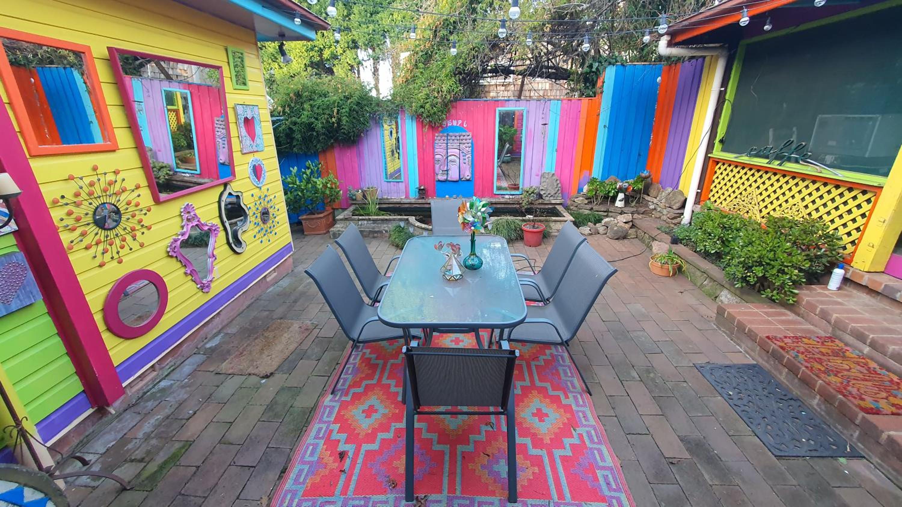 Bowral Road Art Gallery Bed and Breakfast