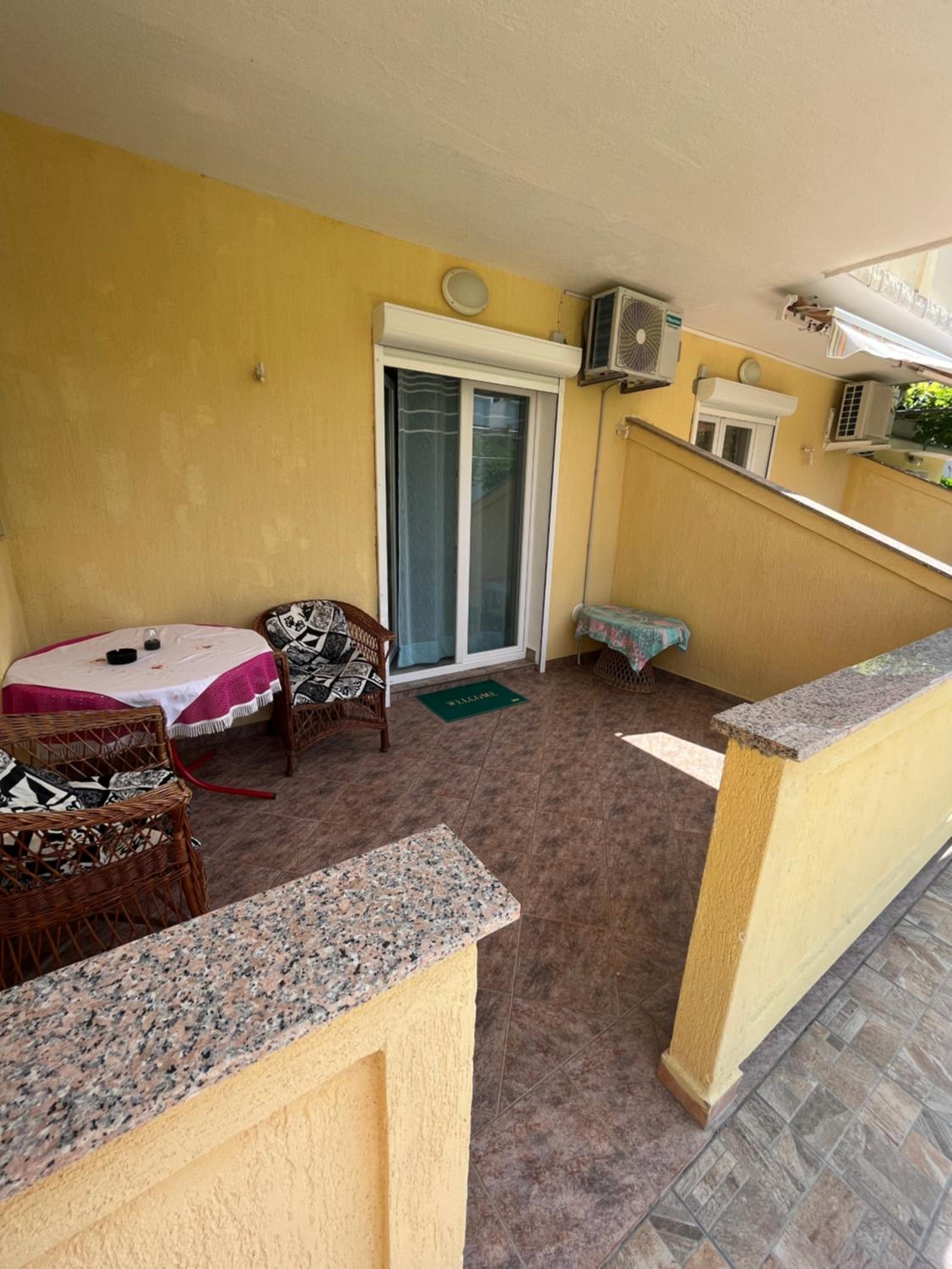 Apartments and Rooms Markovski