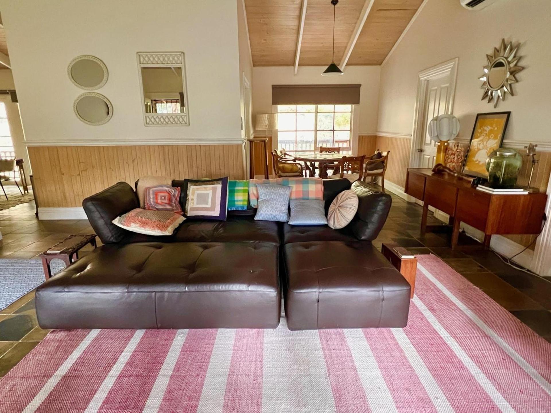 Kookaburra Cabin