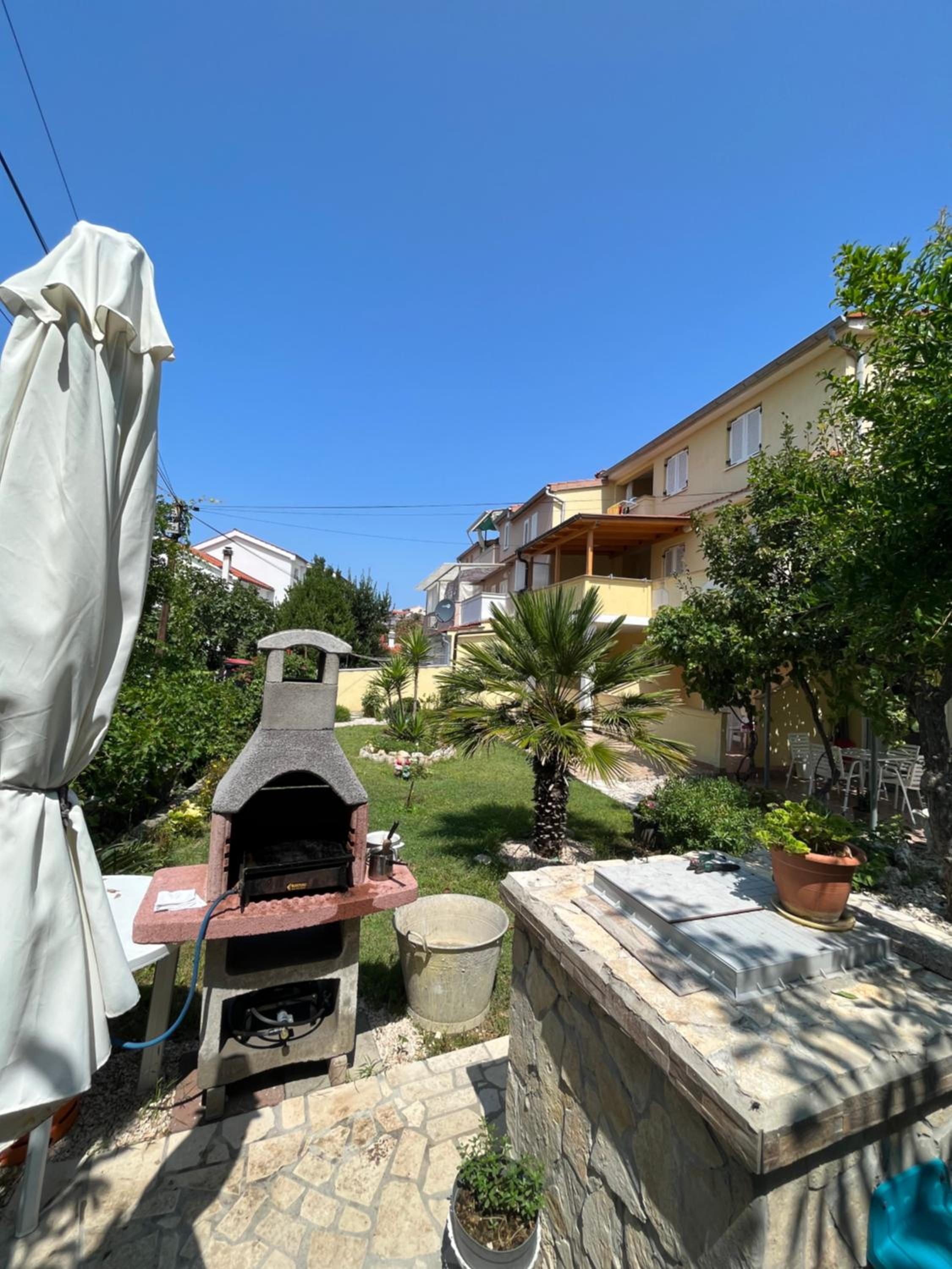 Apartments and Rooms Markovski