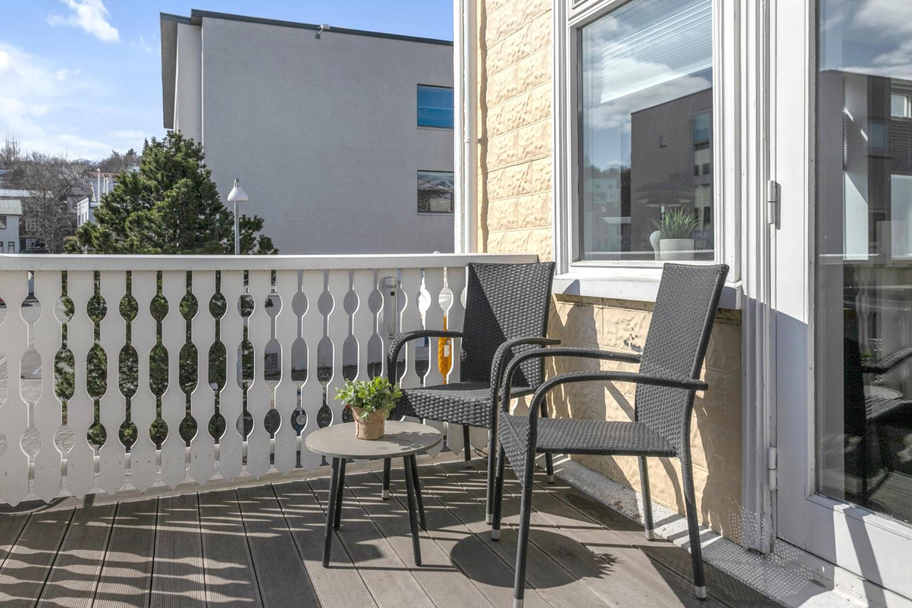 balance & terrace