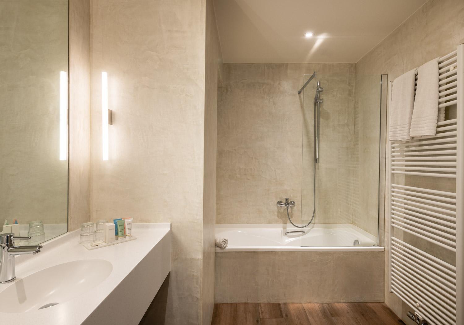 Bruges Vacations - Dukes' Academie Brugge - by Dukes' Hotel Collection - Property Image 3