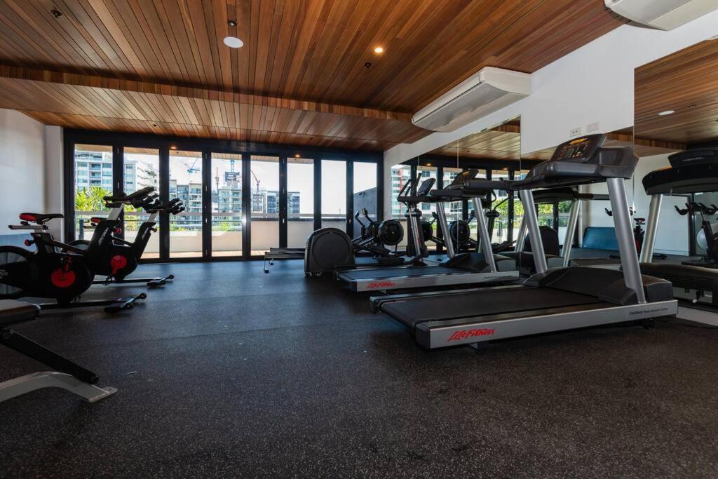 1Bedroom 1Bath 1Carpark Wifi Gym Pool