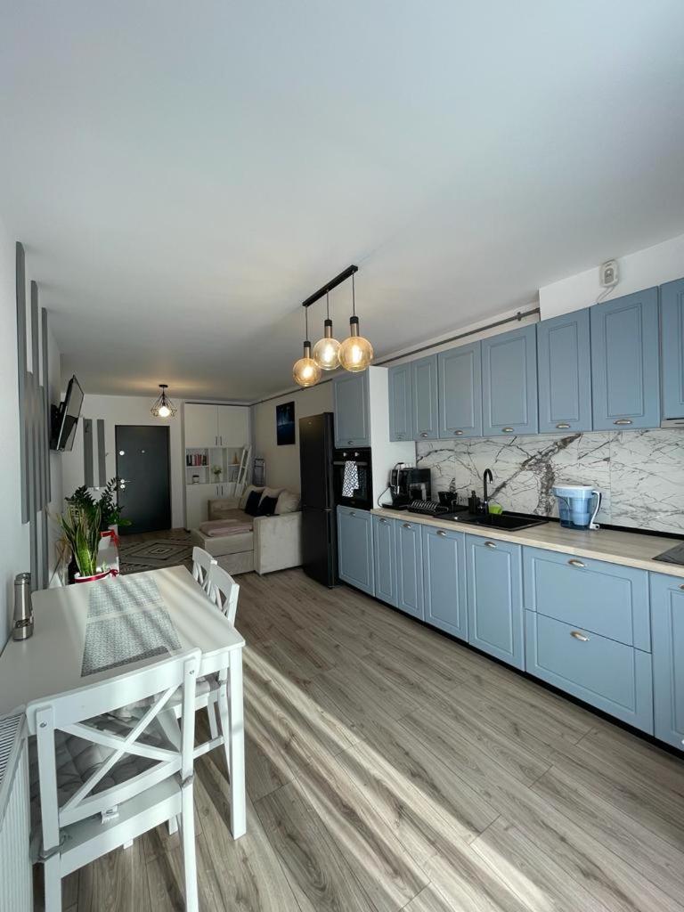 Skyway Apartment