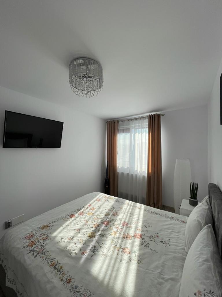 Skyway Apartment