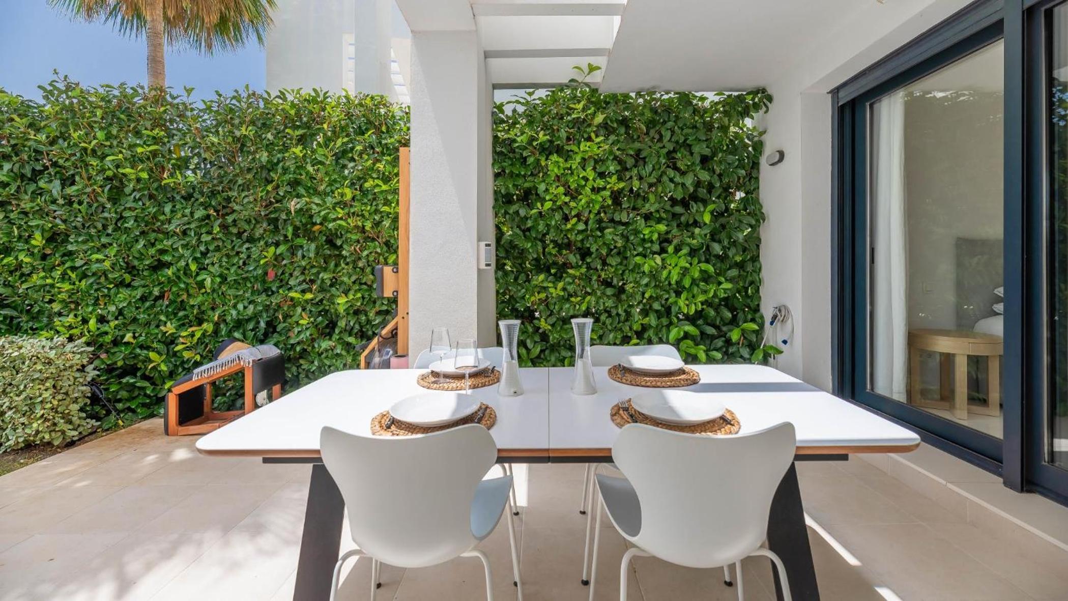 Amazing Ultra Modern Oasis In Atalaya