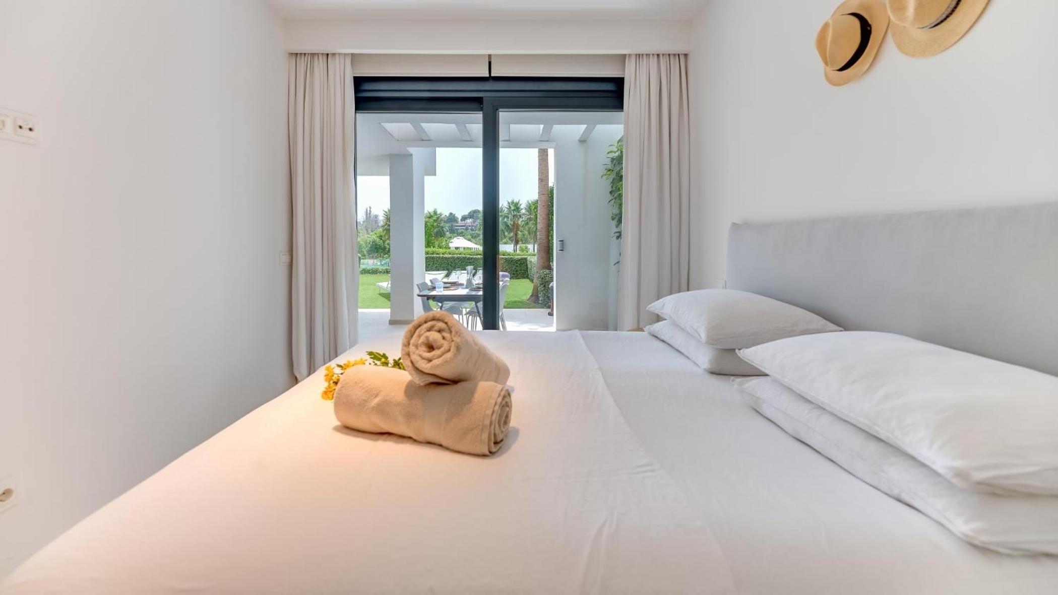 Amazing Ultra Modern Oasis In Atalaya