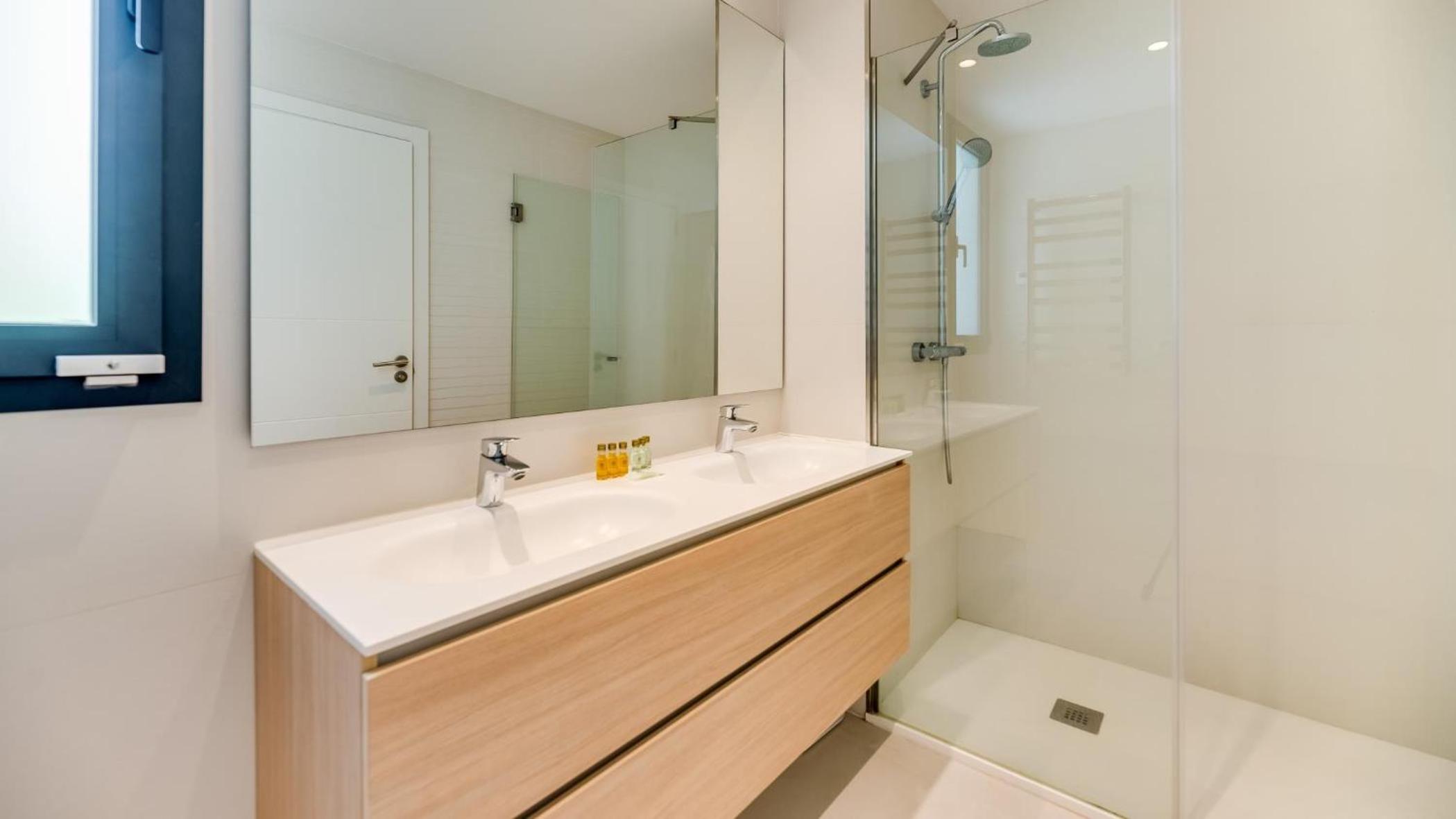 Amazing Ultra Modern Oasis In Atalaya