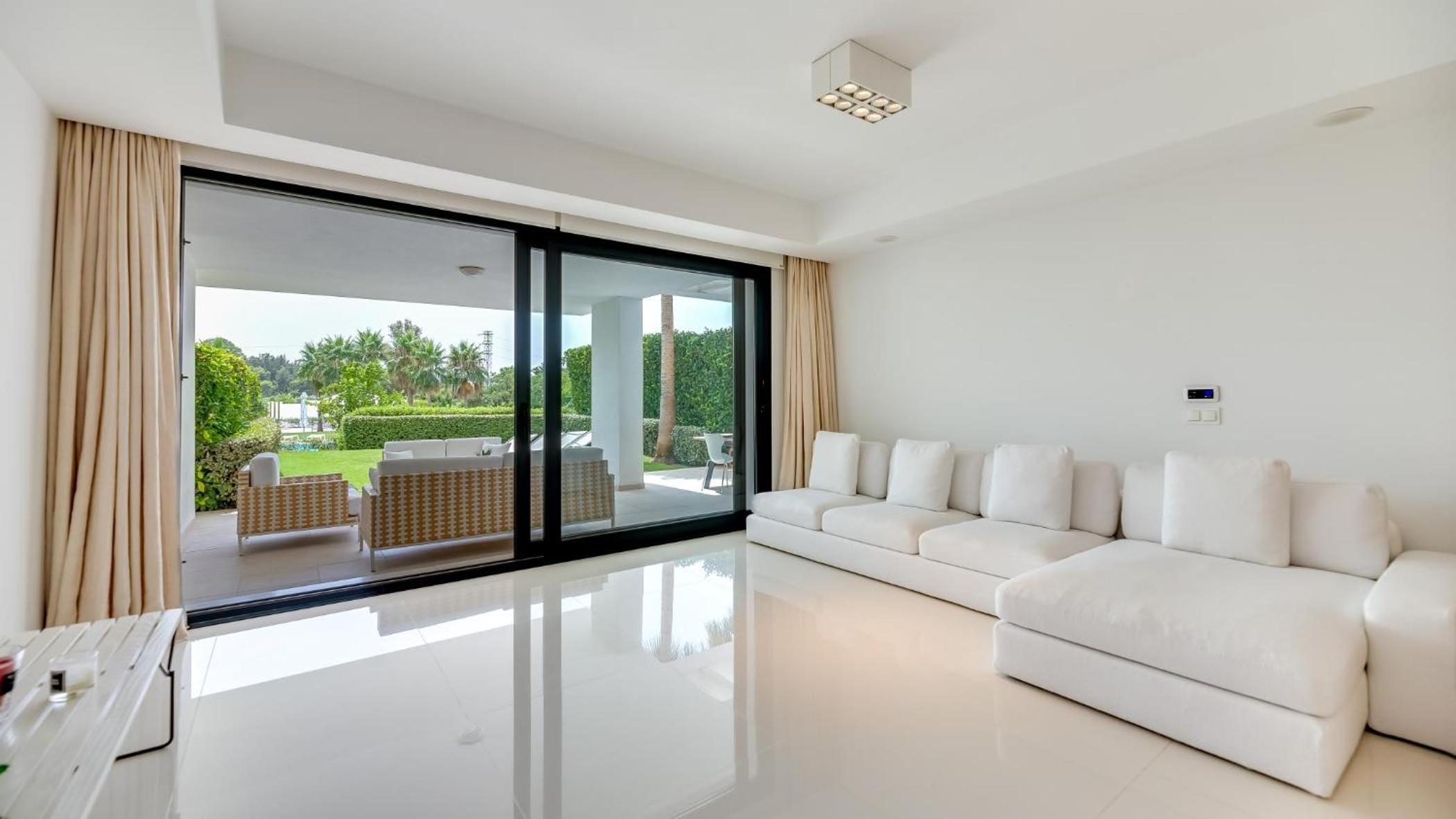 Amazing Ultra Modern Oasis In Atalaya