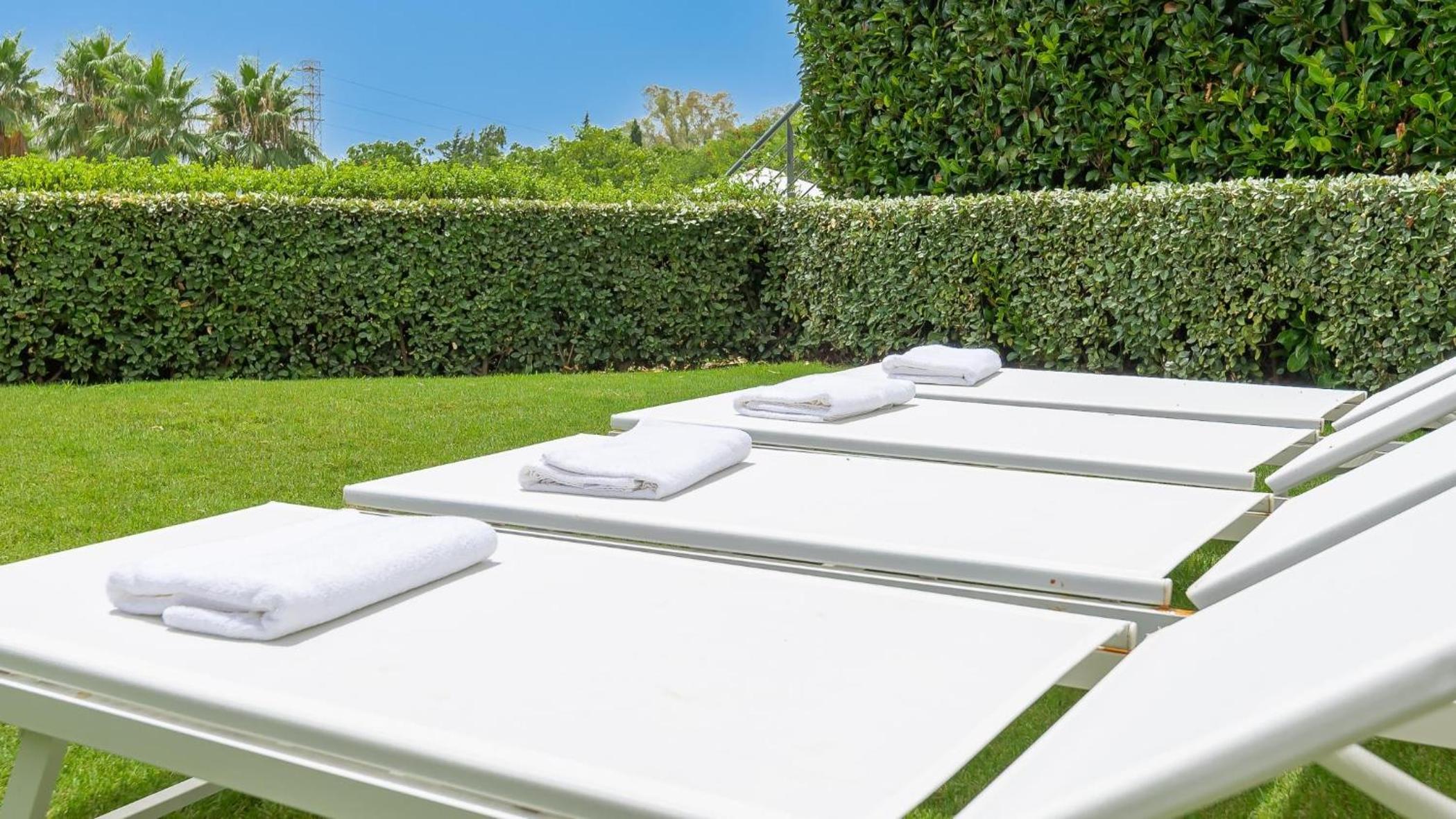 Amazing Ultra Modern Oasis In Atalaya