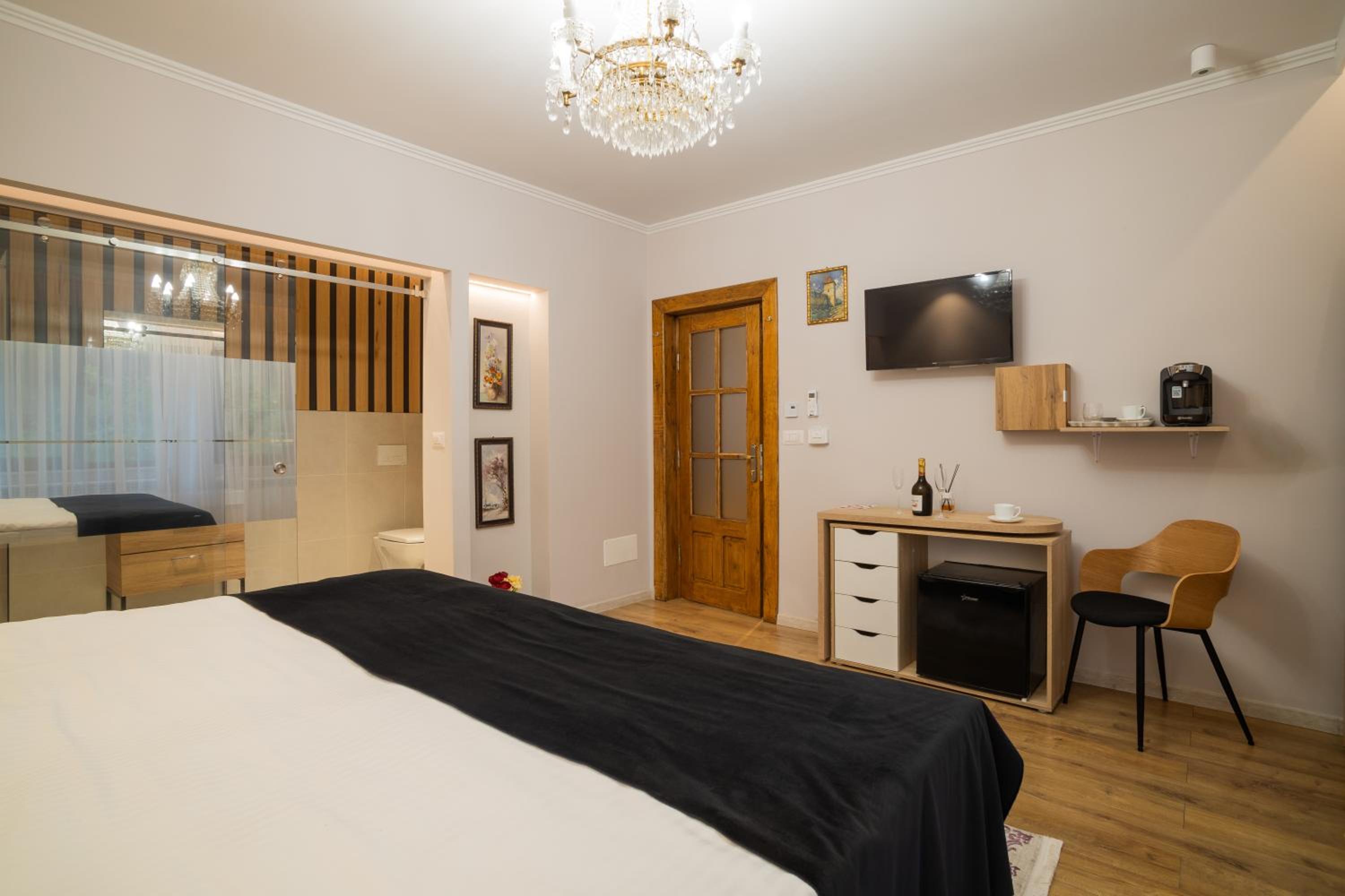i3 Boutique Apart