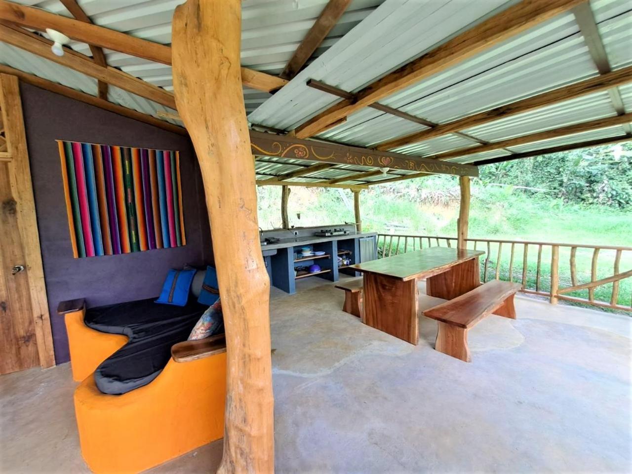 Terra NaturaMa - off grid living in the jungle