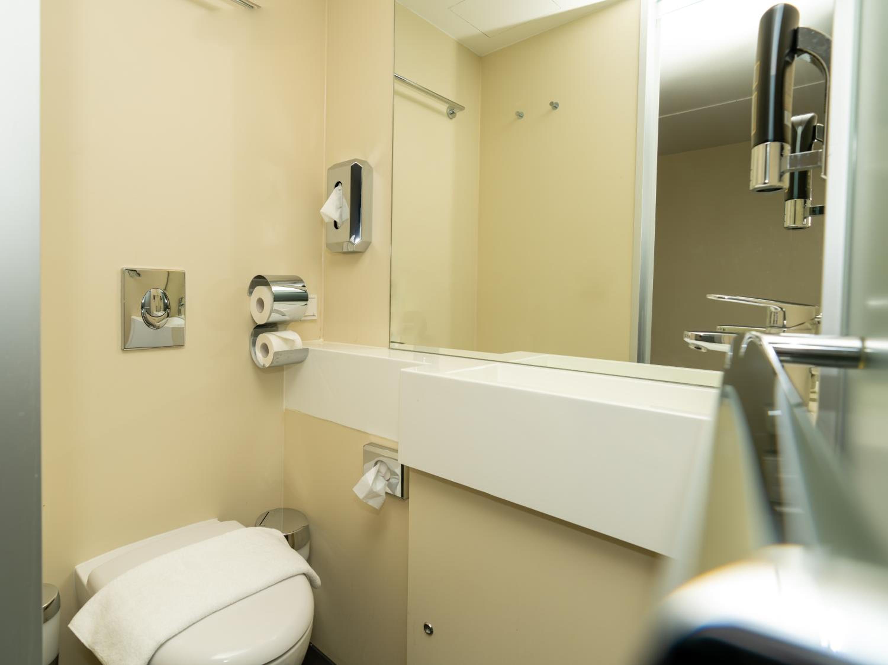 Hotel Dusseldorfer Hof - Property Image 19