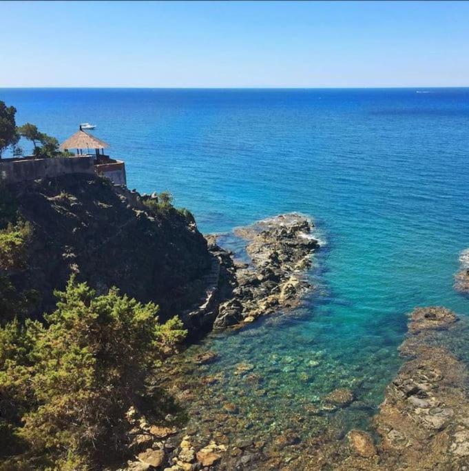 Roc Villa Castiglioncello - Private Villa with 2 Beaches and Park view 2