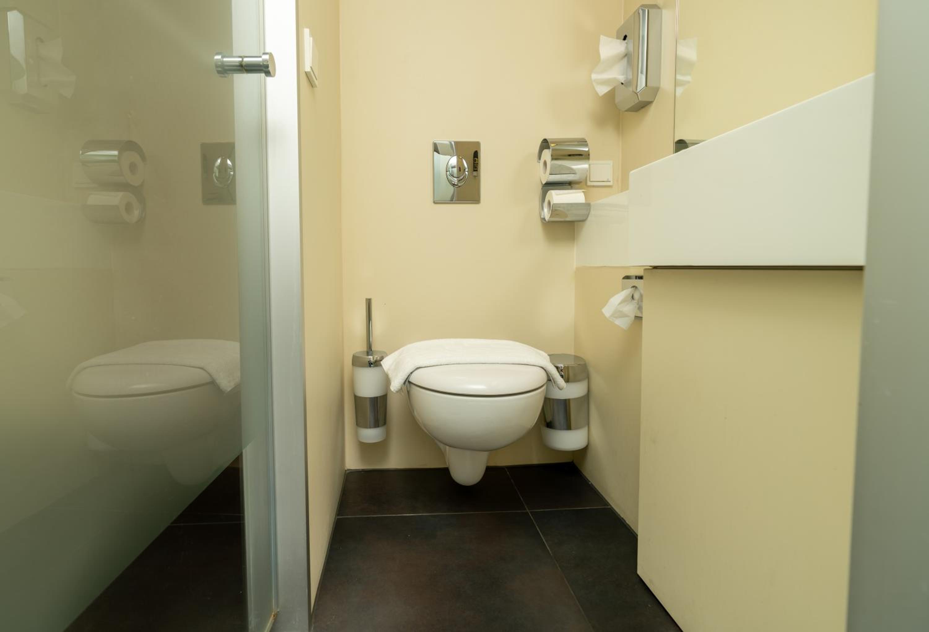 Hotel Dusseldorfer Hof - Property Image 15