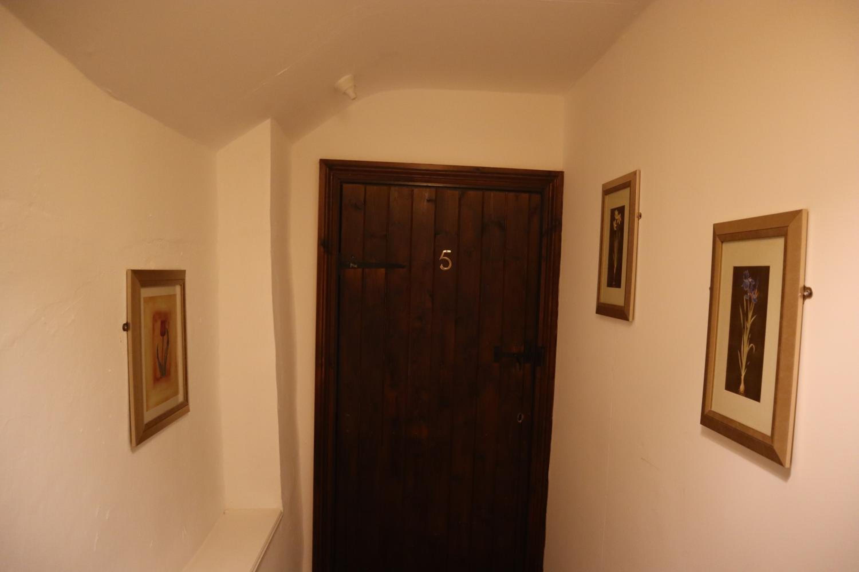 Photo 54