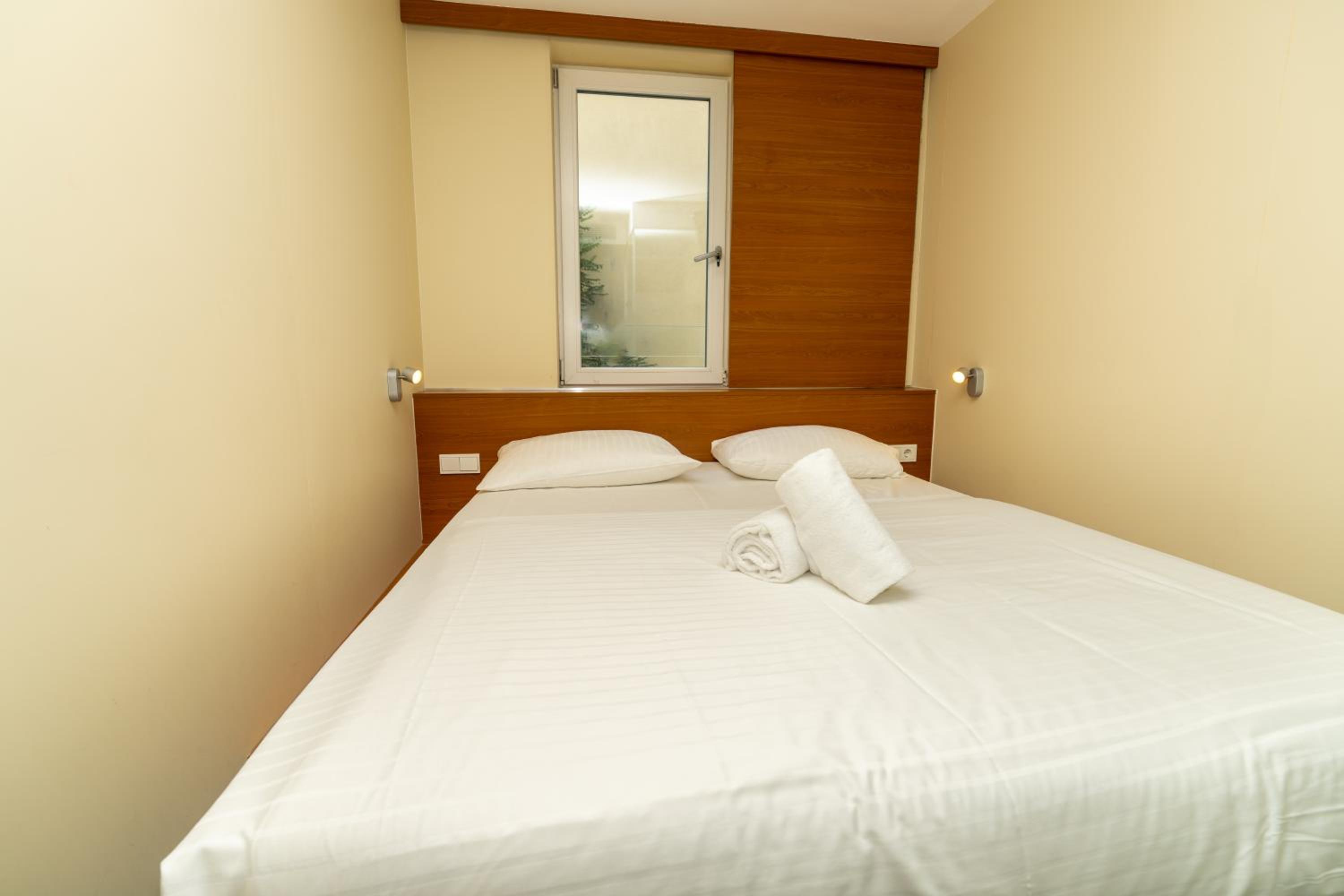 Hotel Dusseldorfer Hof - Property Image 10