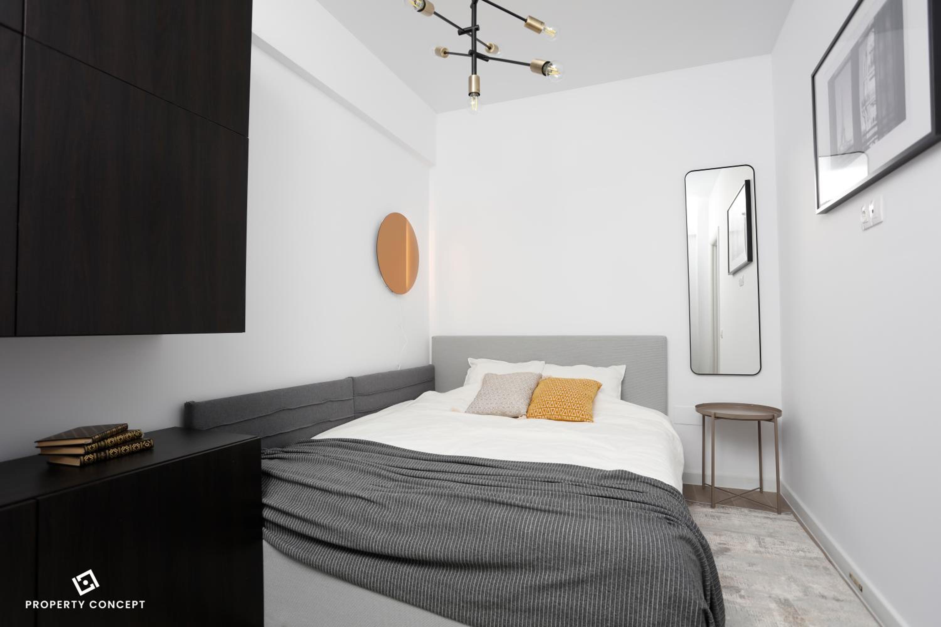 Central Residence Apartment 927 view 5