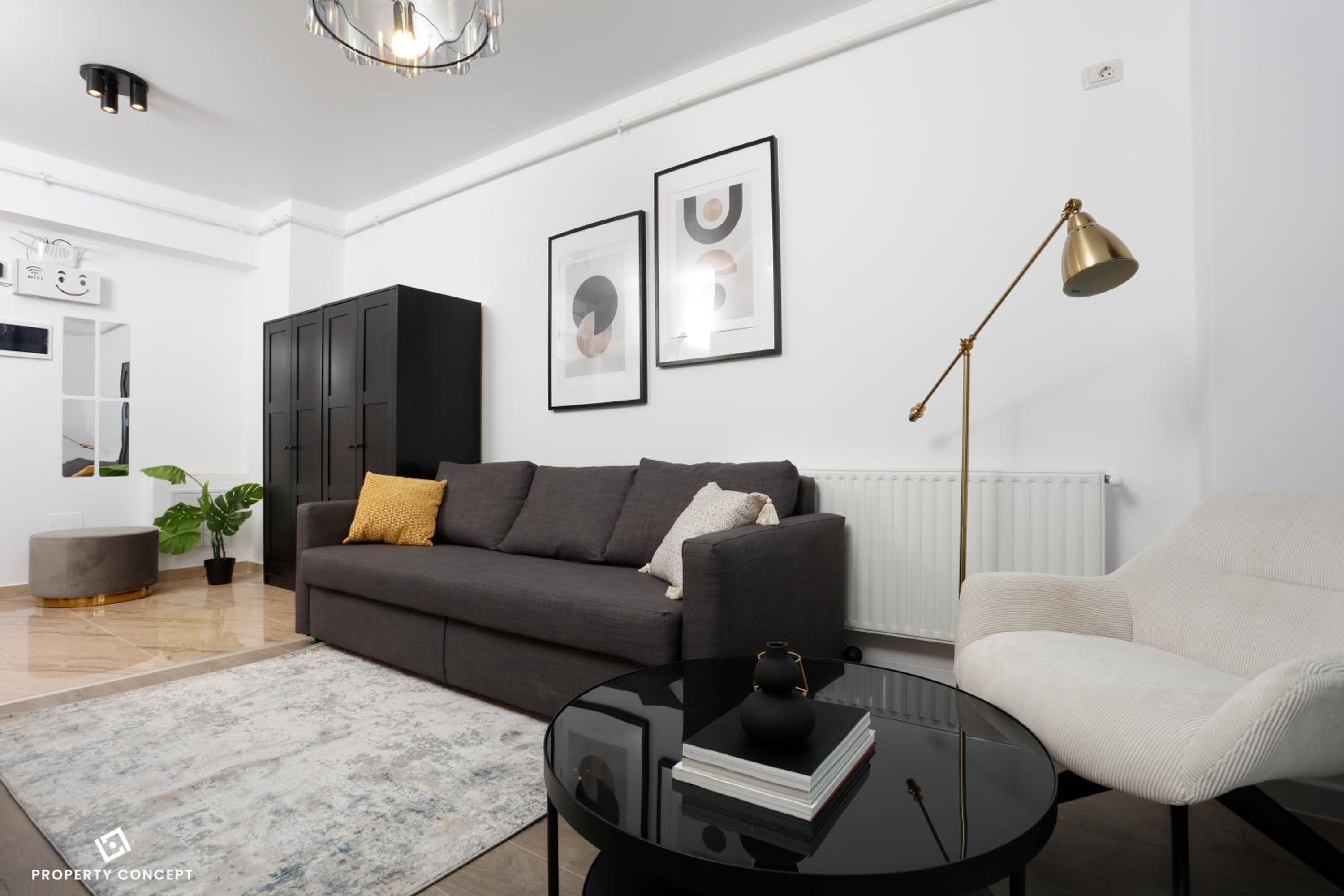 Central Residence Apartment 927 view 2