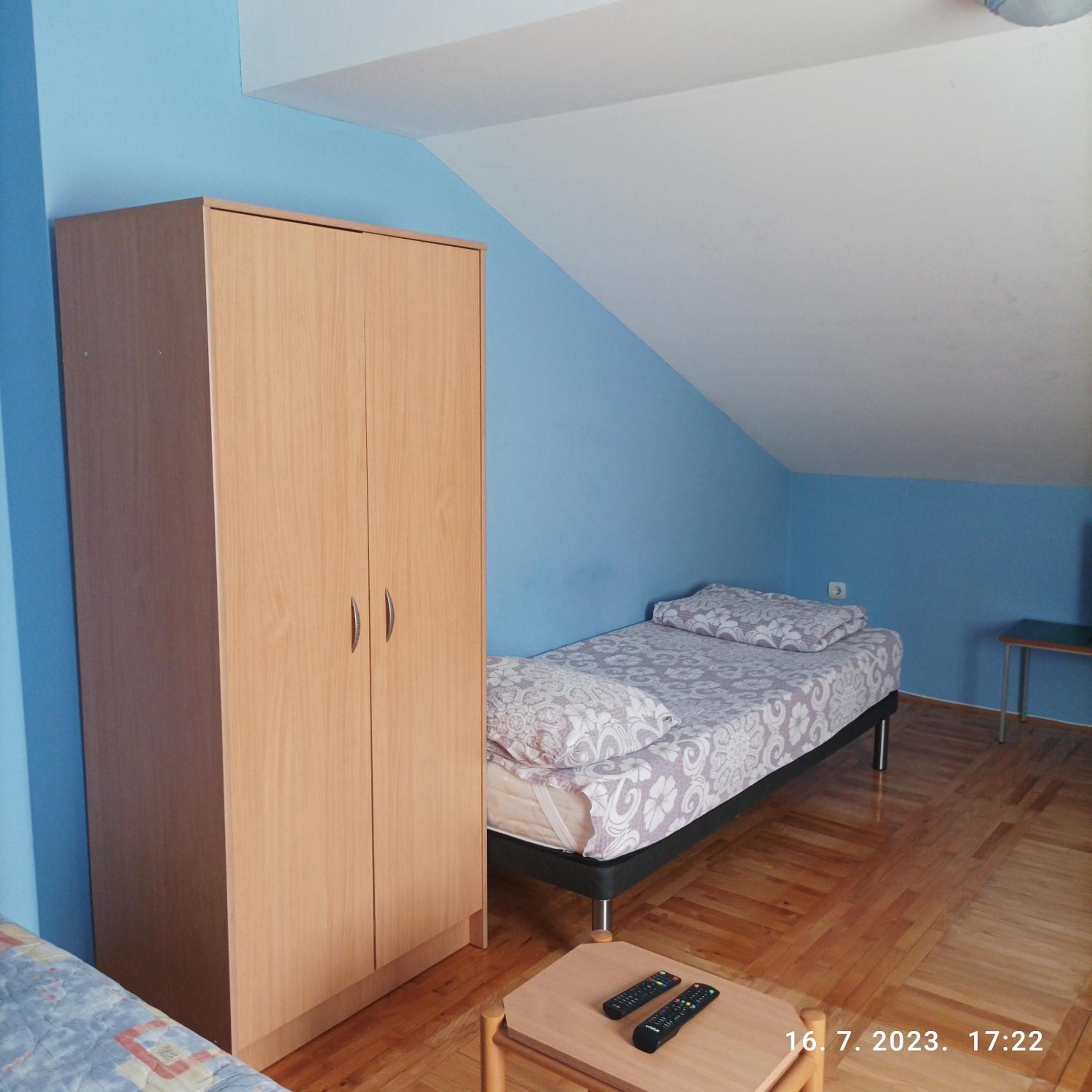 Photo 26