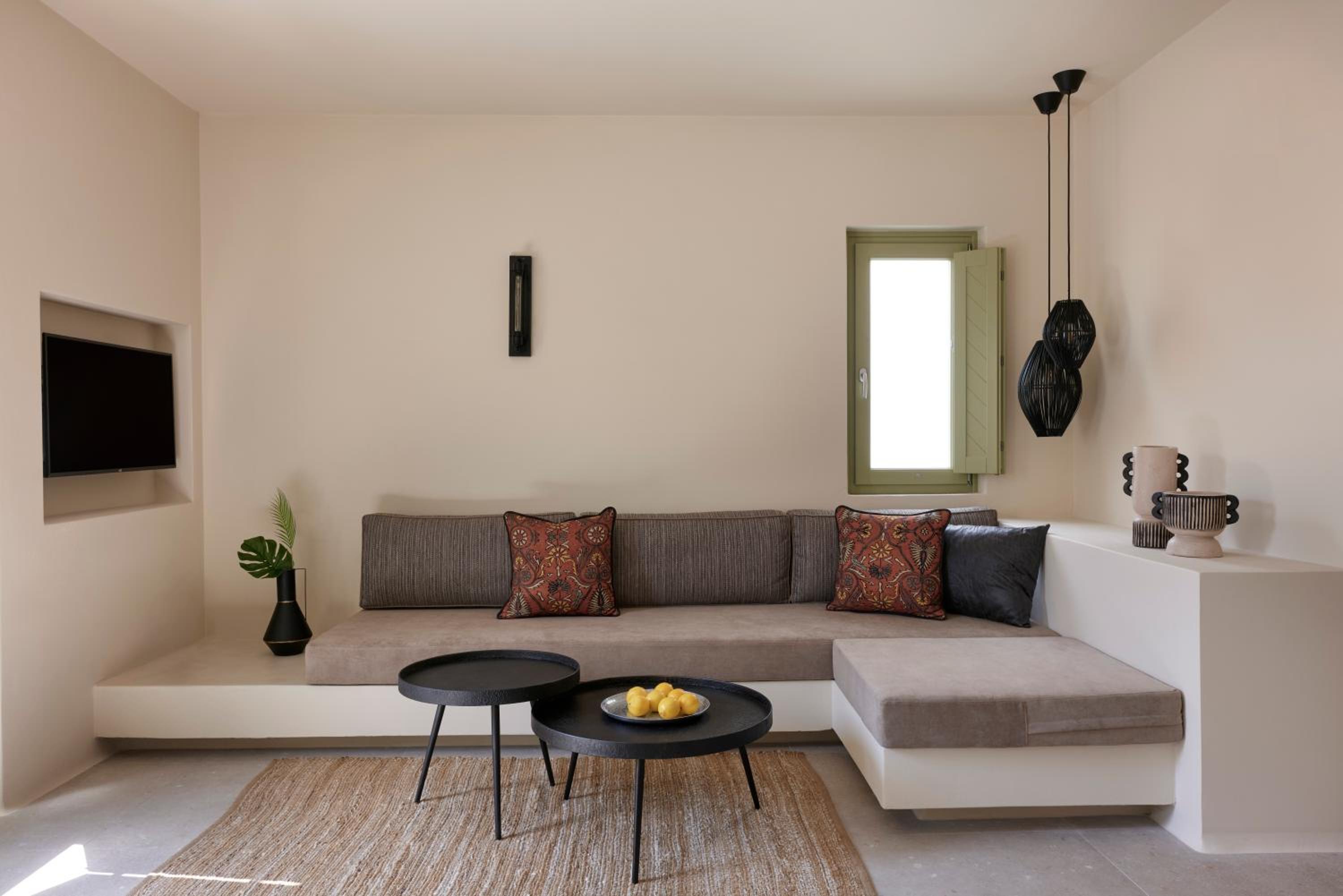 Aeon Suites - Adults Only by Mr and Mrs White