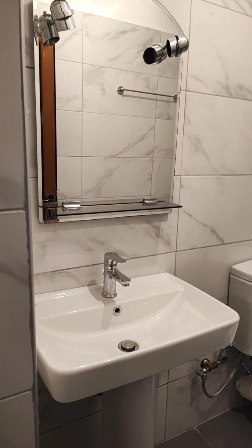 Dea1 Majlinda Apartment