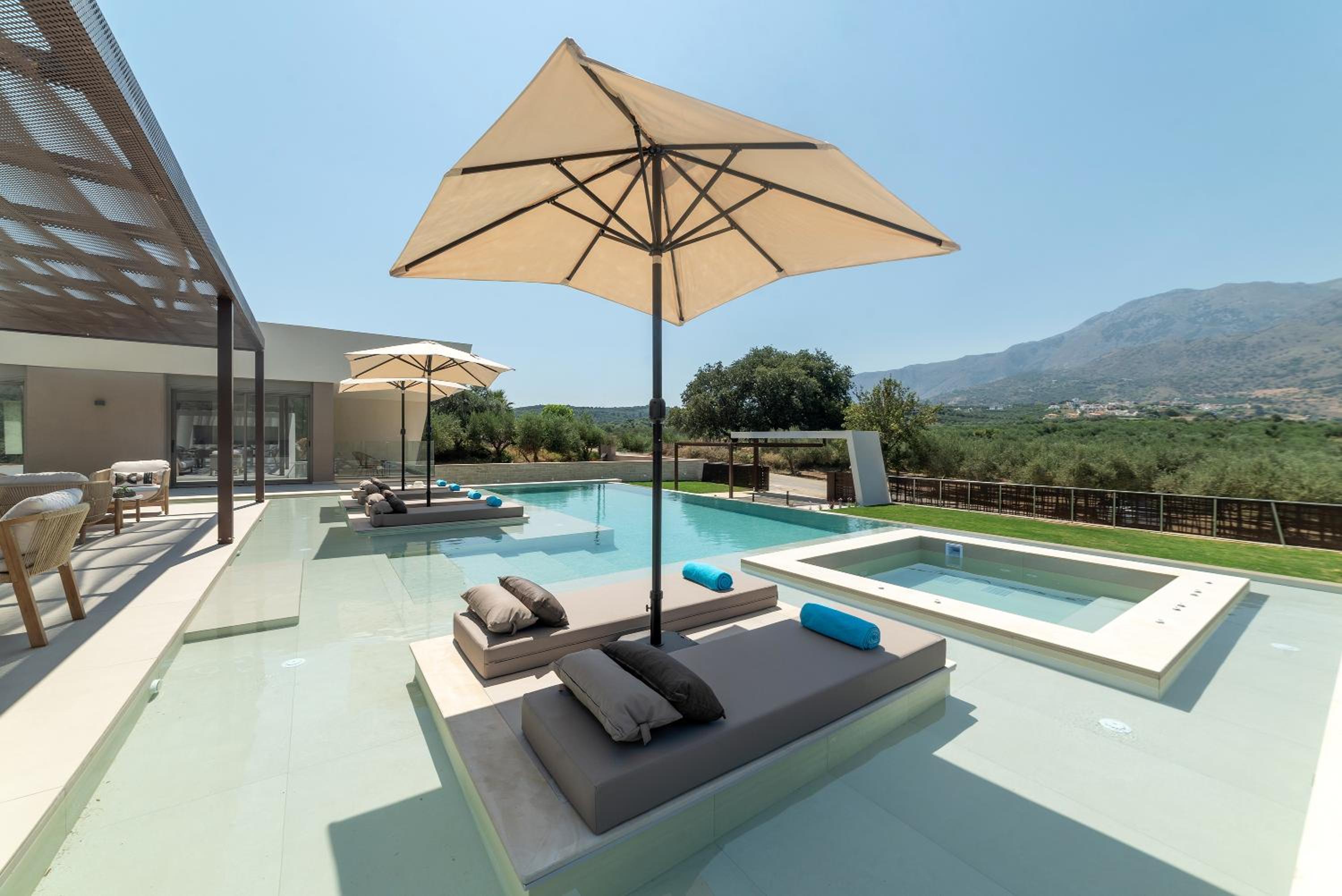 Villa El by PosarelliVillas view 4