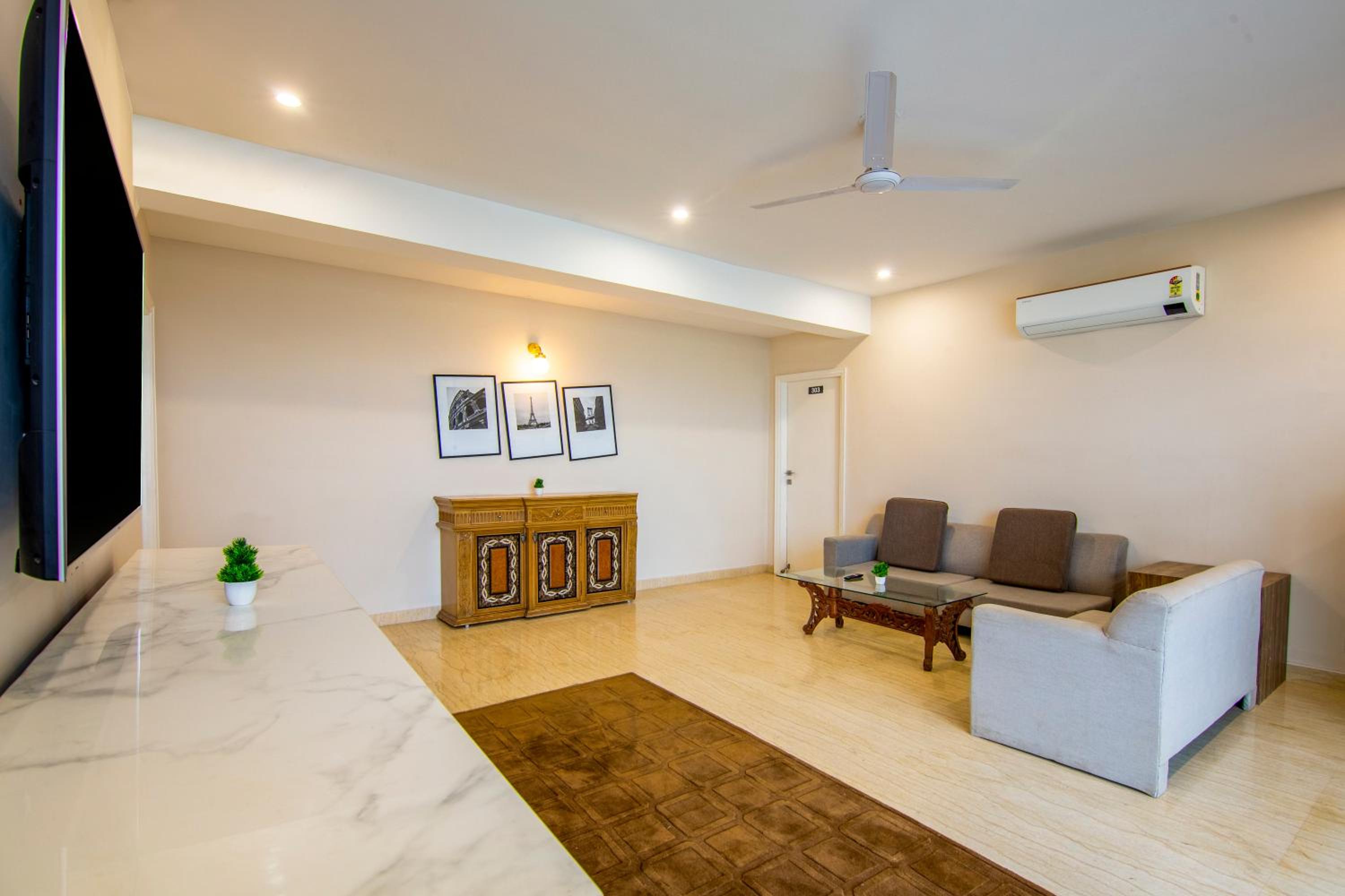 Treebo Jass Hospitality Services - Sec 53 view 5