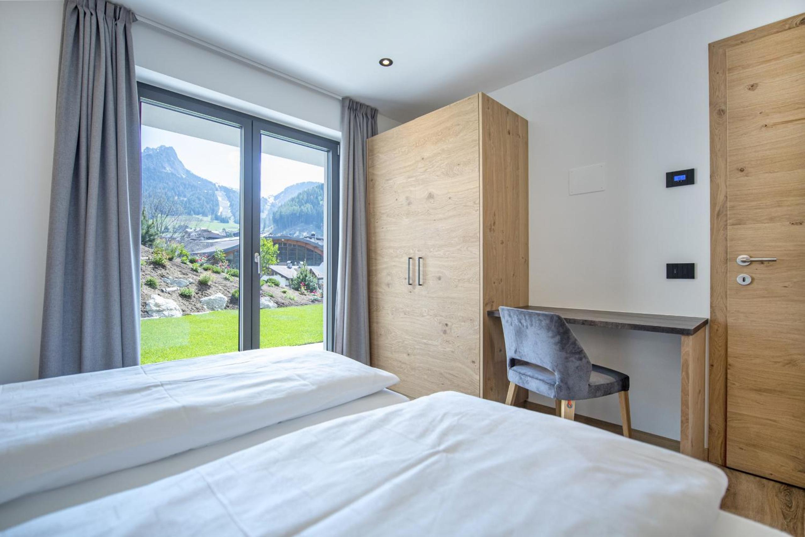 Apartments Chalet Silva view 5