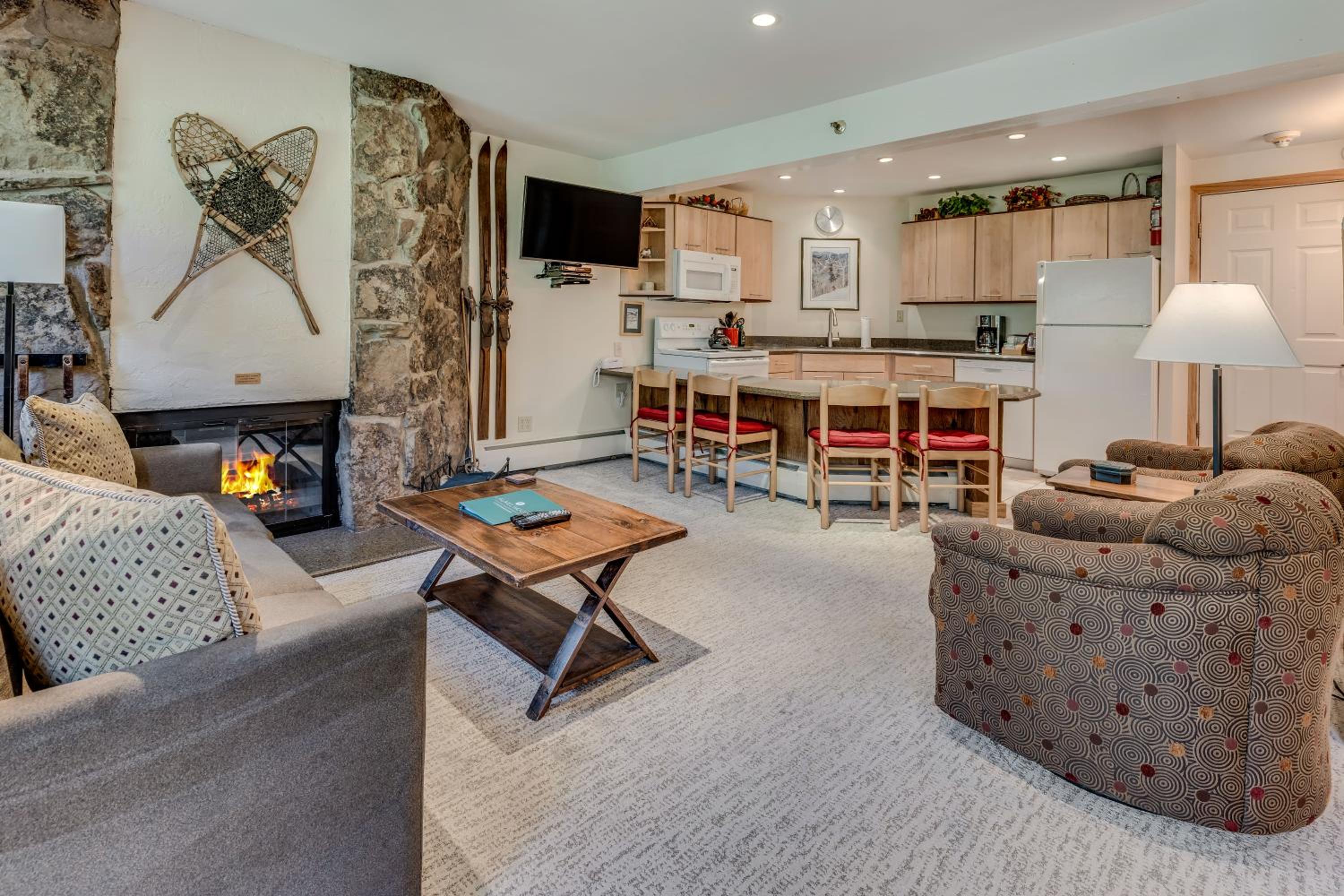 Laurelwood Condominiums 406 view 5