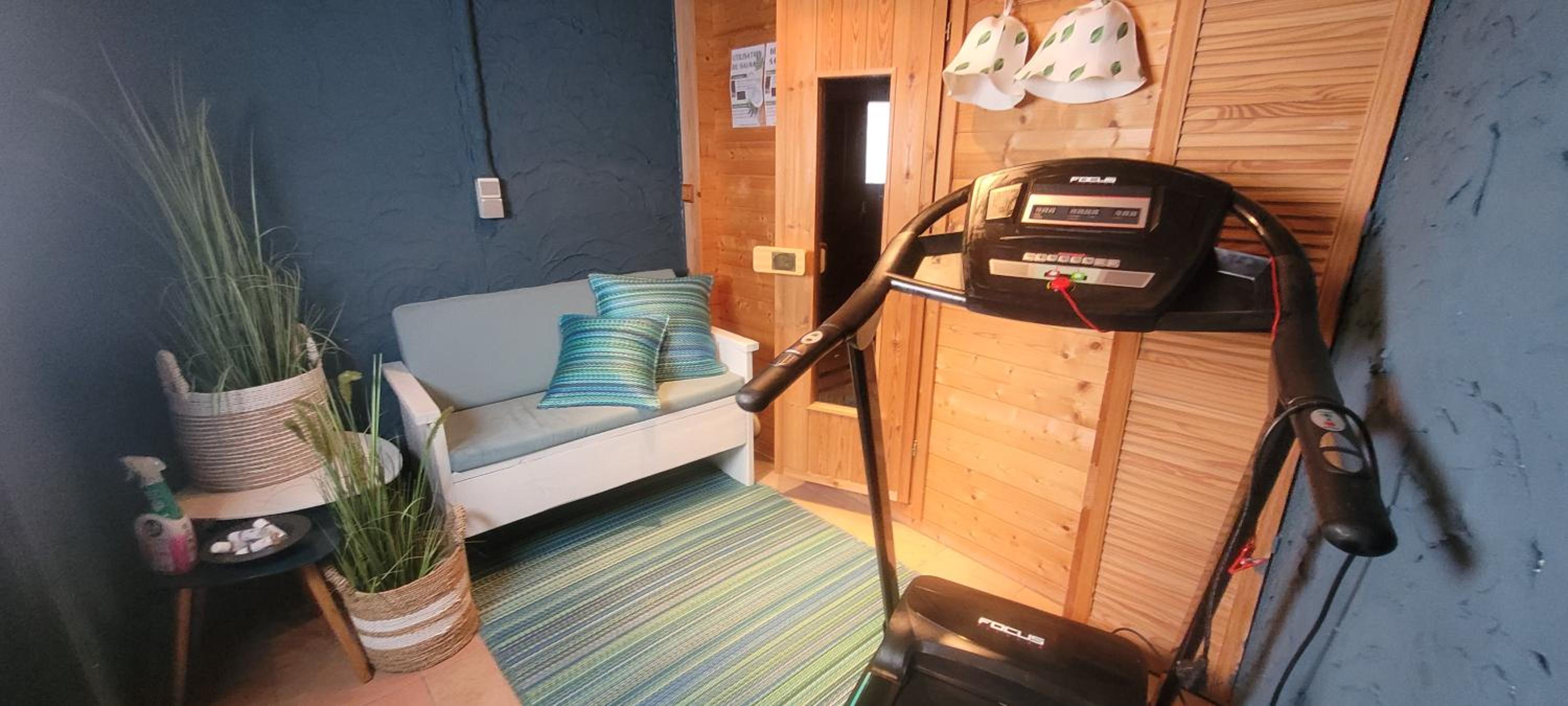 Sea-renity 23 met sauna en jacuzzi
