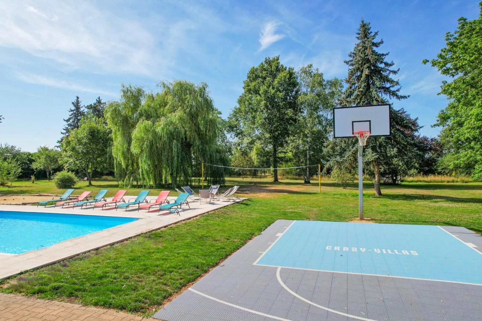 Crazy Villa Etisseaux 45 - Heated pool - Volley court - 1h30 Paris - 45p view 5