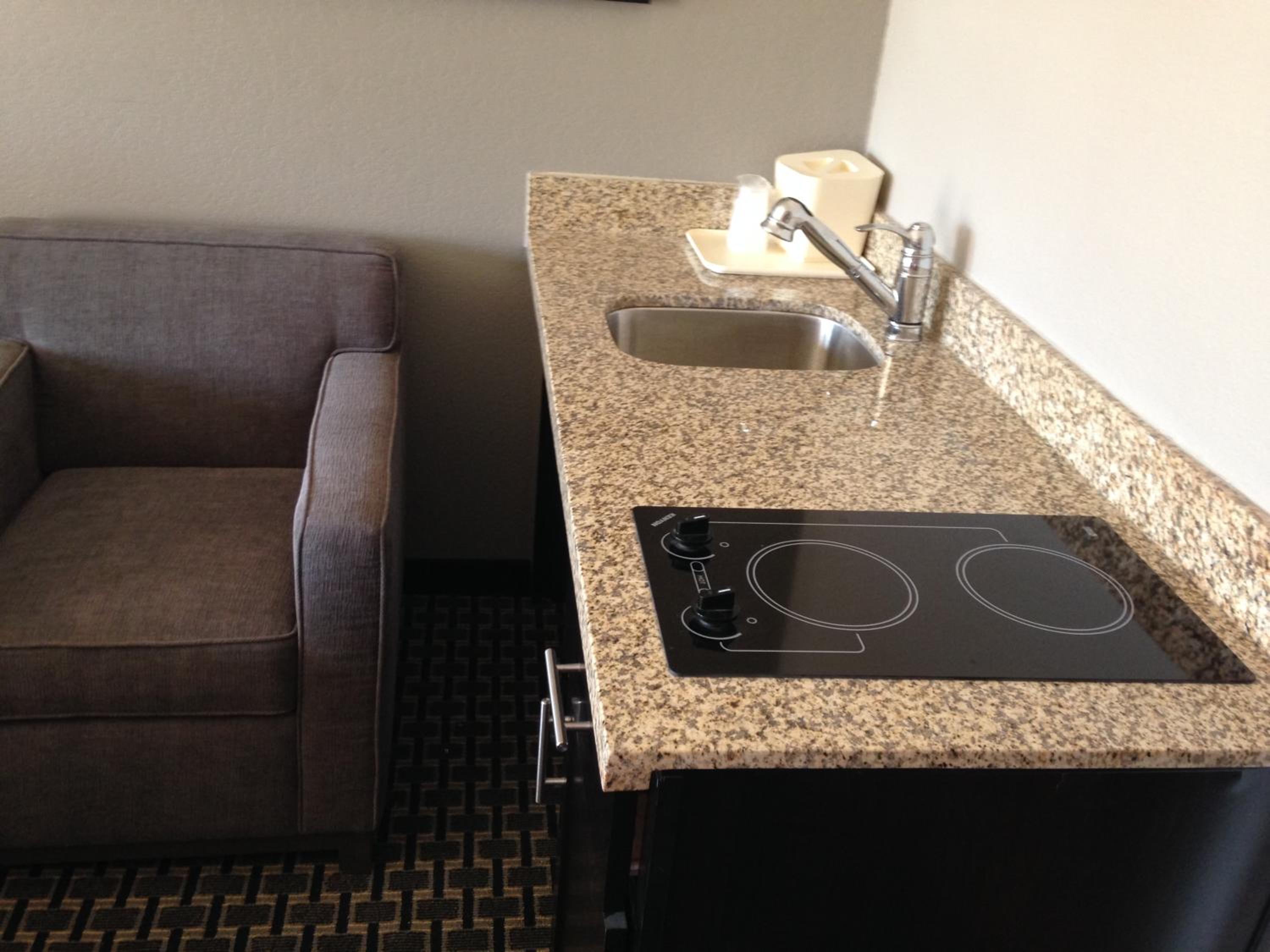 Scottish Inn & Suites Cotulla, TX
