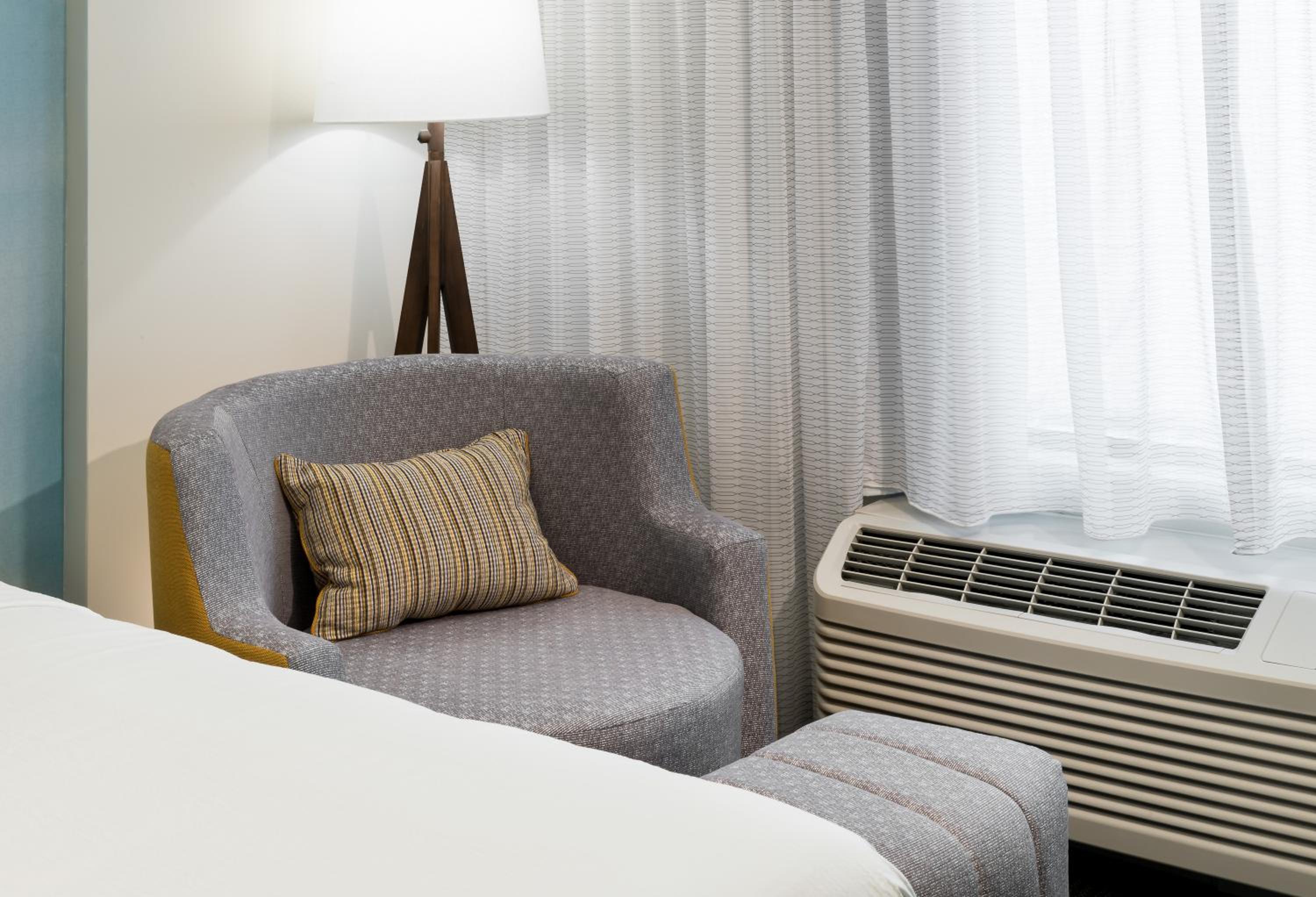 Beaufort Vacations - Courtyard by Marriott Hilton Head Island - Property Image 3