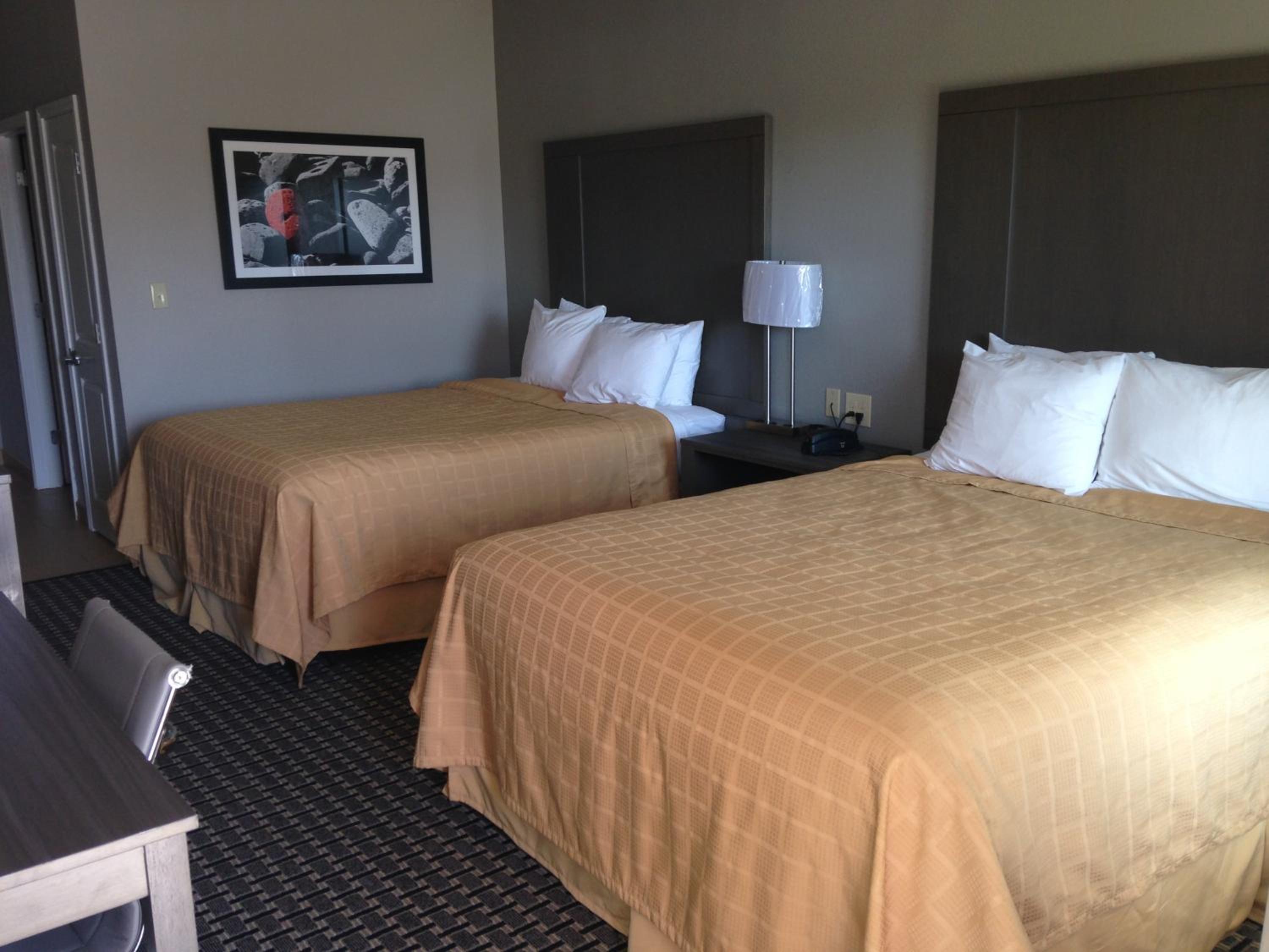 Scottish Inn & Suites Cotulla, TX