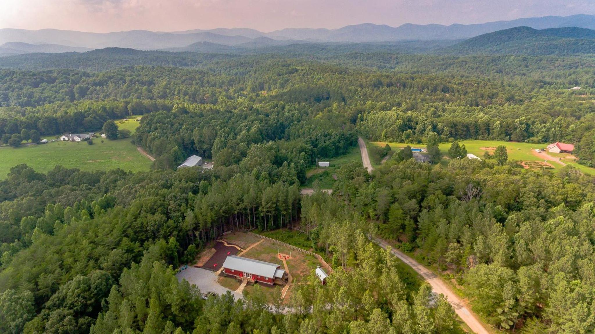 Rustic Roost-5 acres, Fenced, Fire Pit, RV option & MTN View view 2