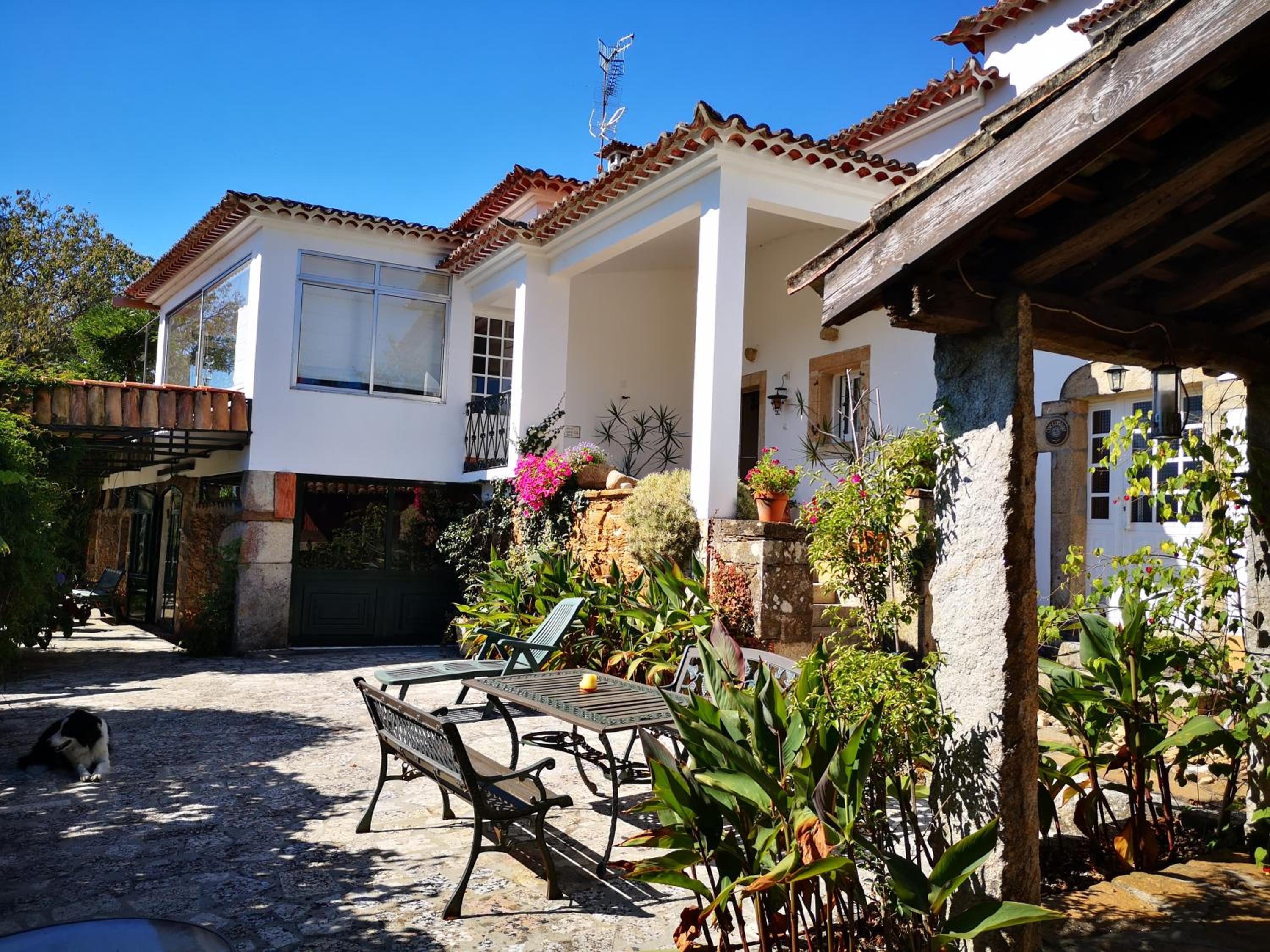 Shakti Rio Mino, Eiras O Rosal