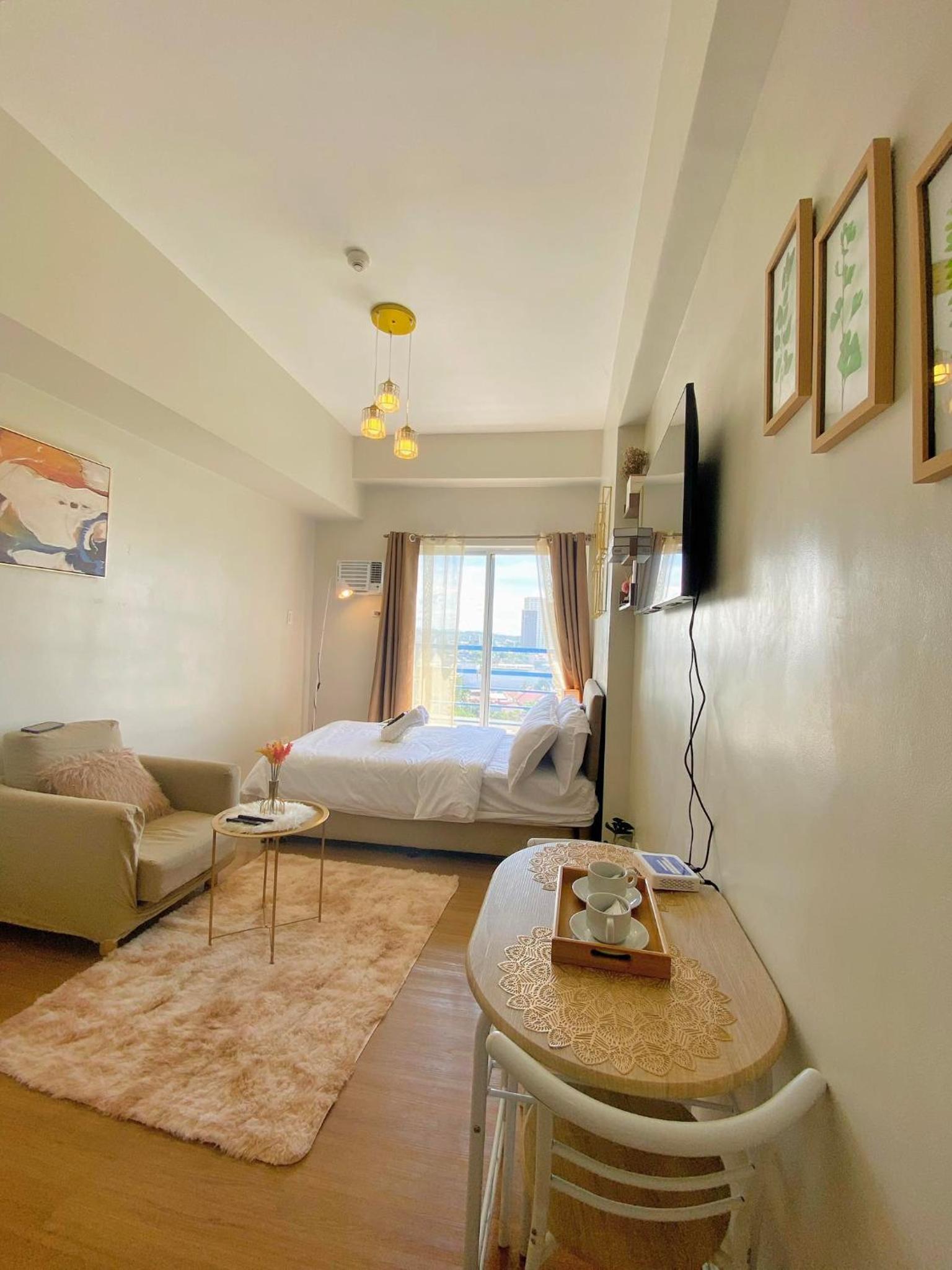 12F Condo at The Loop Tower Limketkai Center CDO view 3