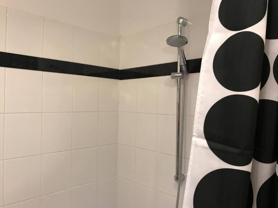 18m2 Zimmer mit Jugendstil-Charme im Stadtzentrum