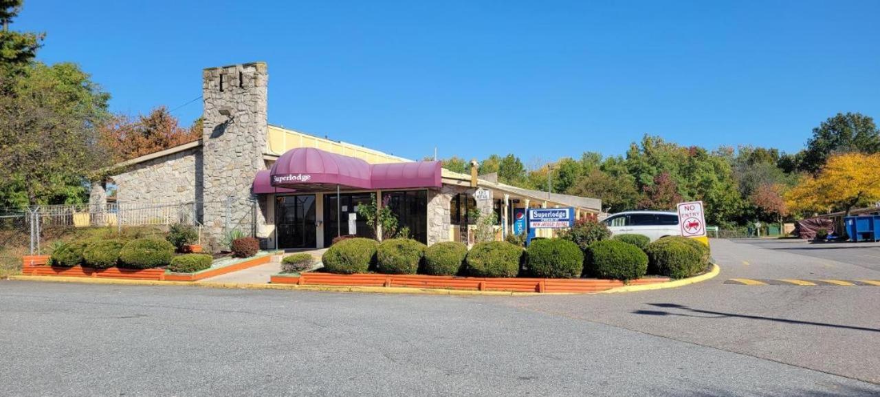 Wilmington Vacations - Superlodge - Property Image 1