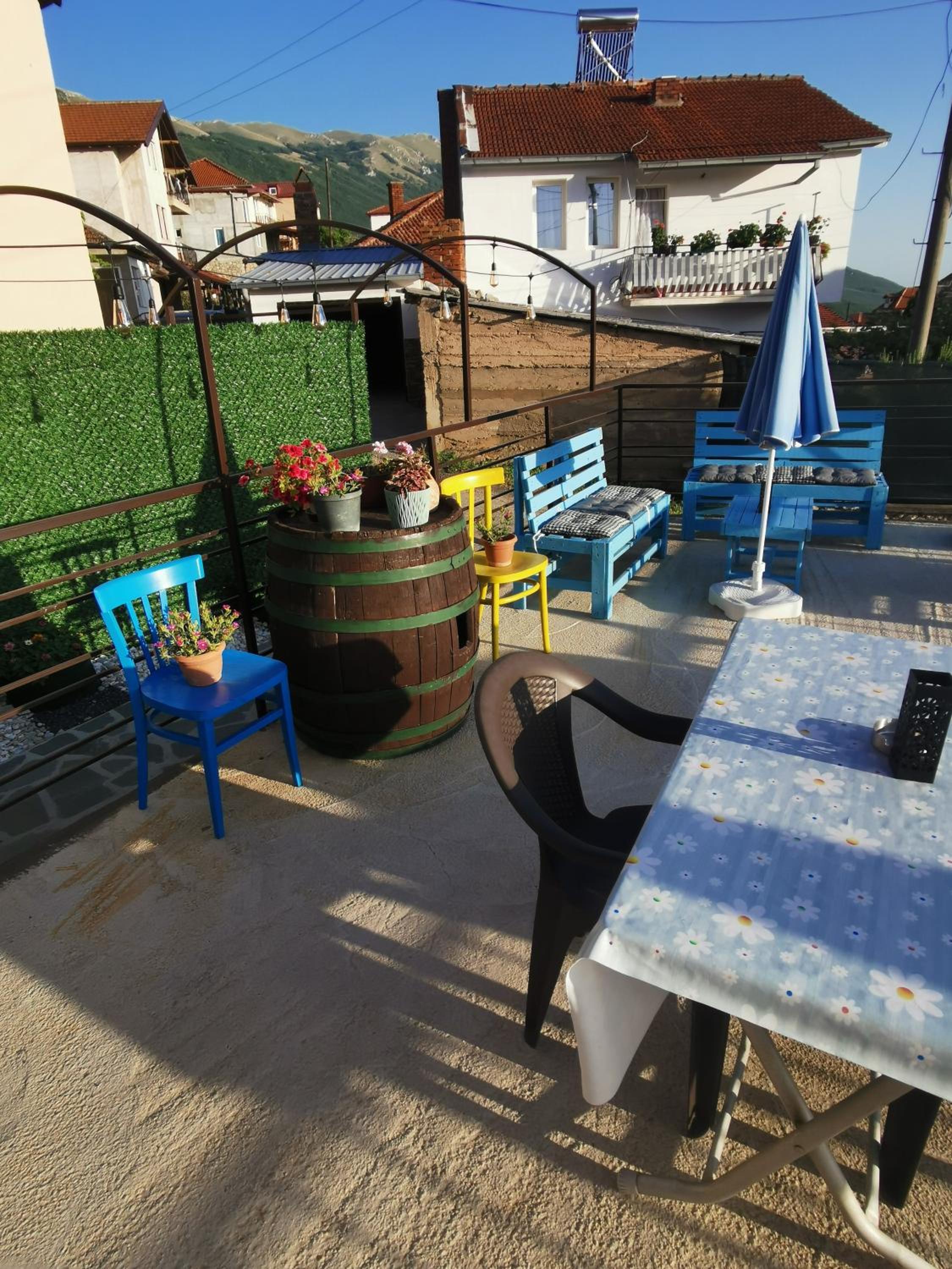 GOPO Guesthouse Elshani view 2