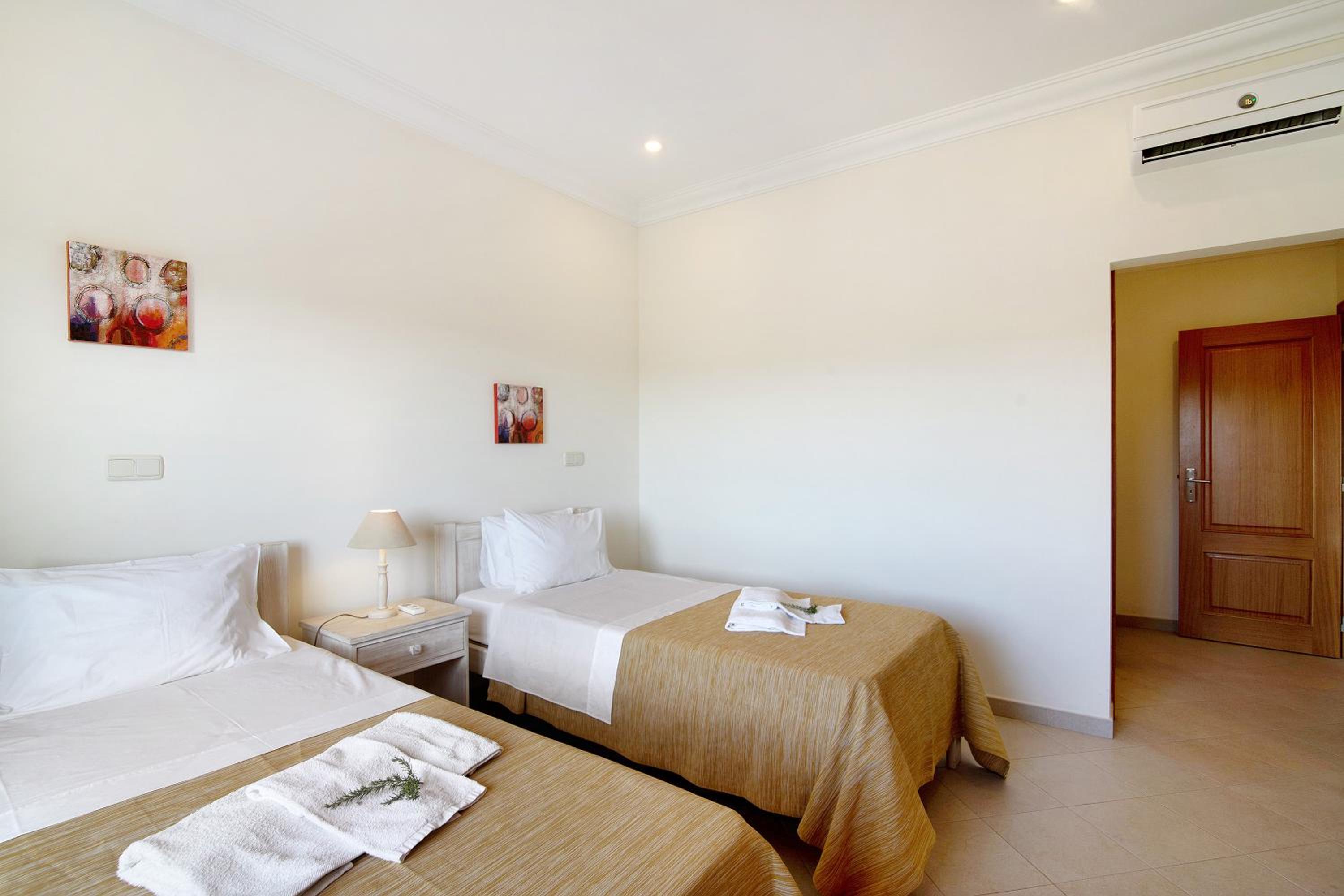 Almancil Vacations - Villa Luna - Property Image 11