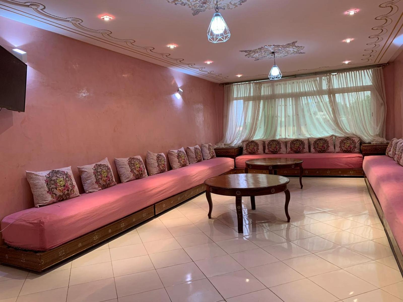 Stunning 3-Bed Villa in Fes near fes sais airport view 3