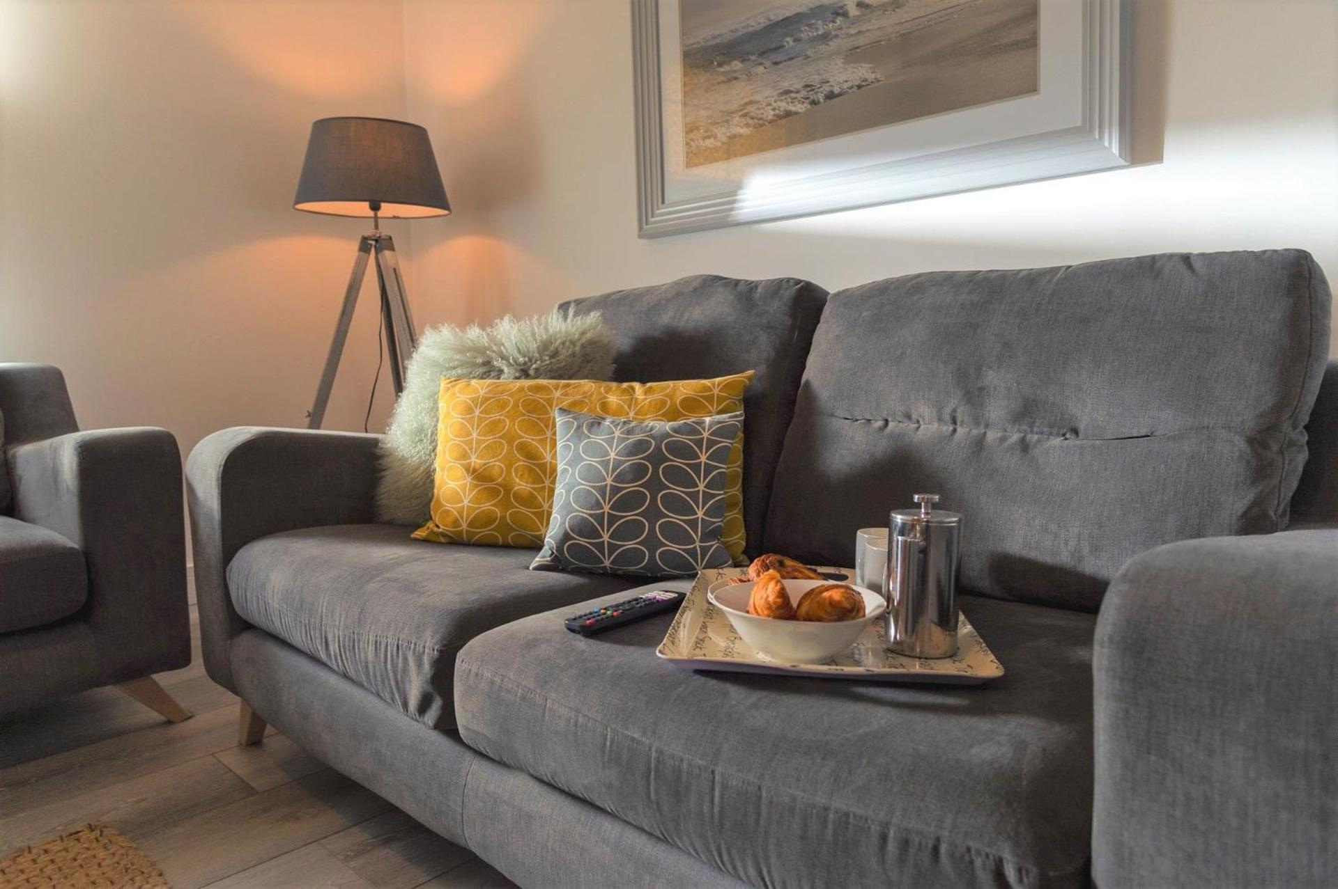 Bay Blue Apartments
