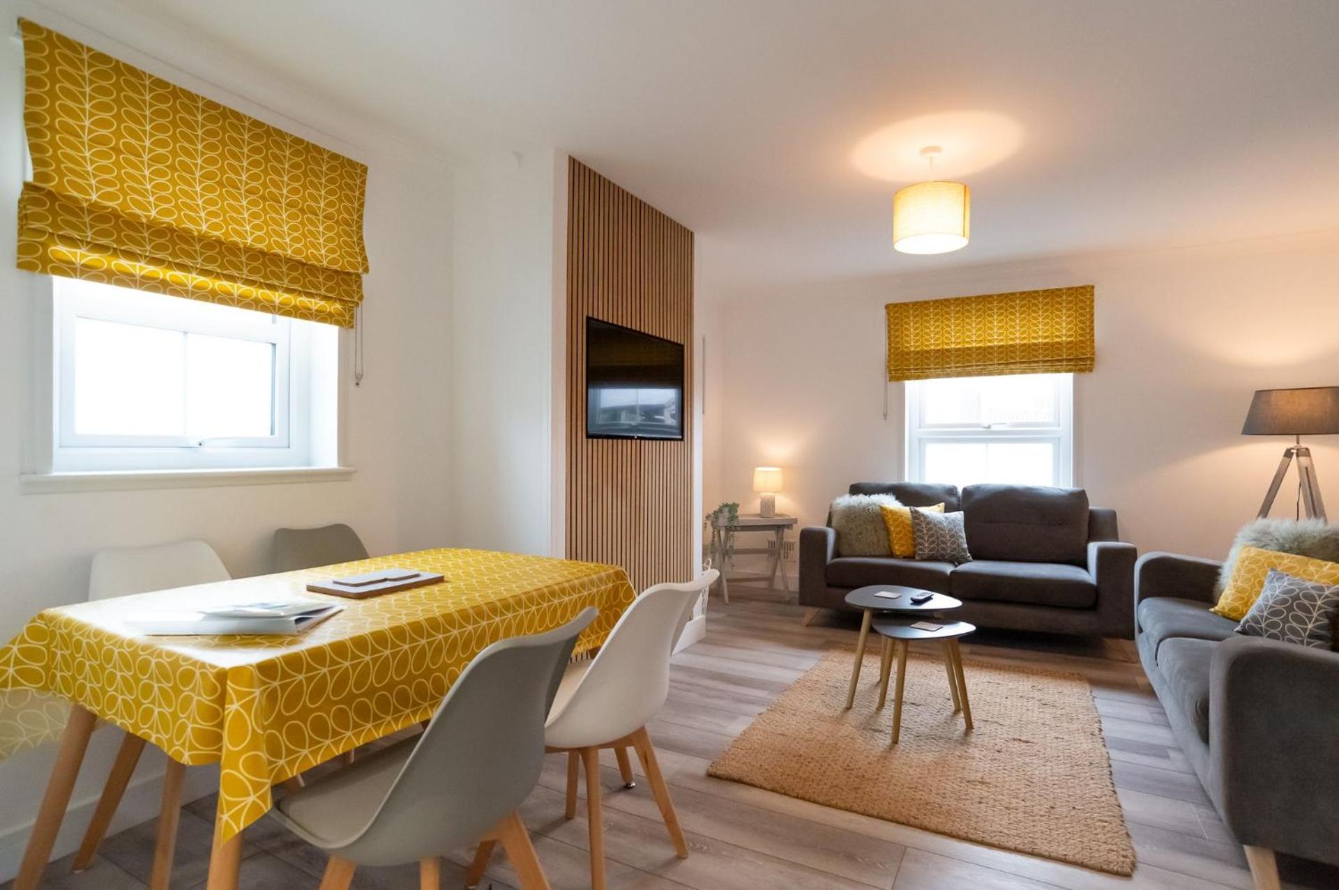 Bay Blue Apartments