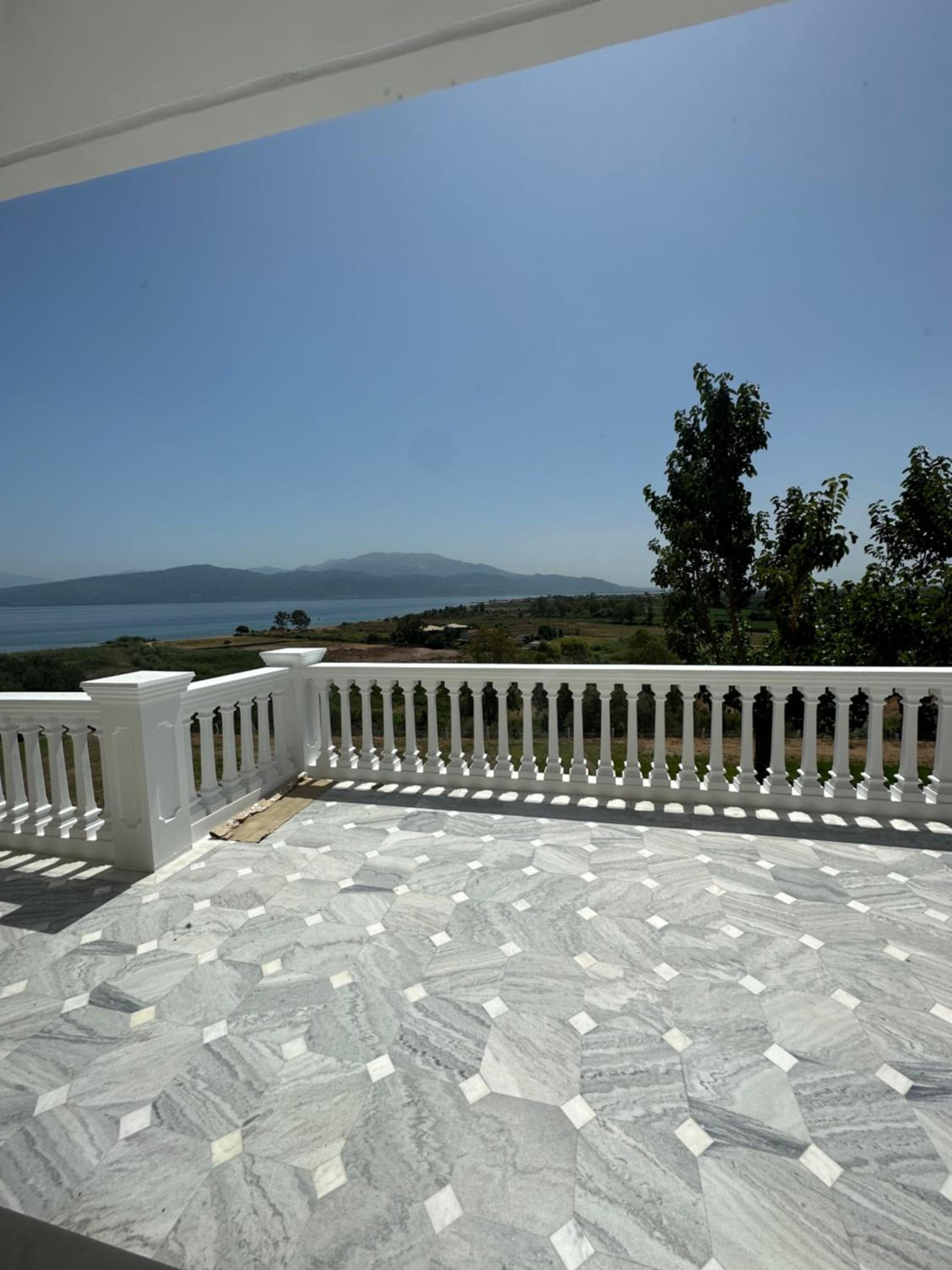 Majestic View Resort