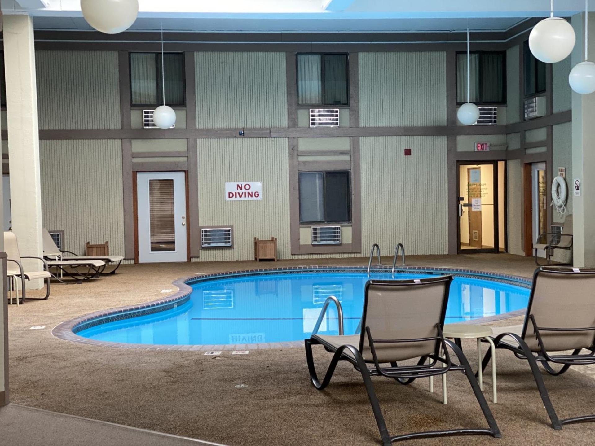 Crookston Inn & Convention Center