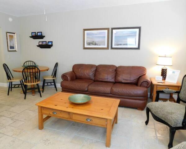 310 Oasis Paradise view 3