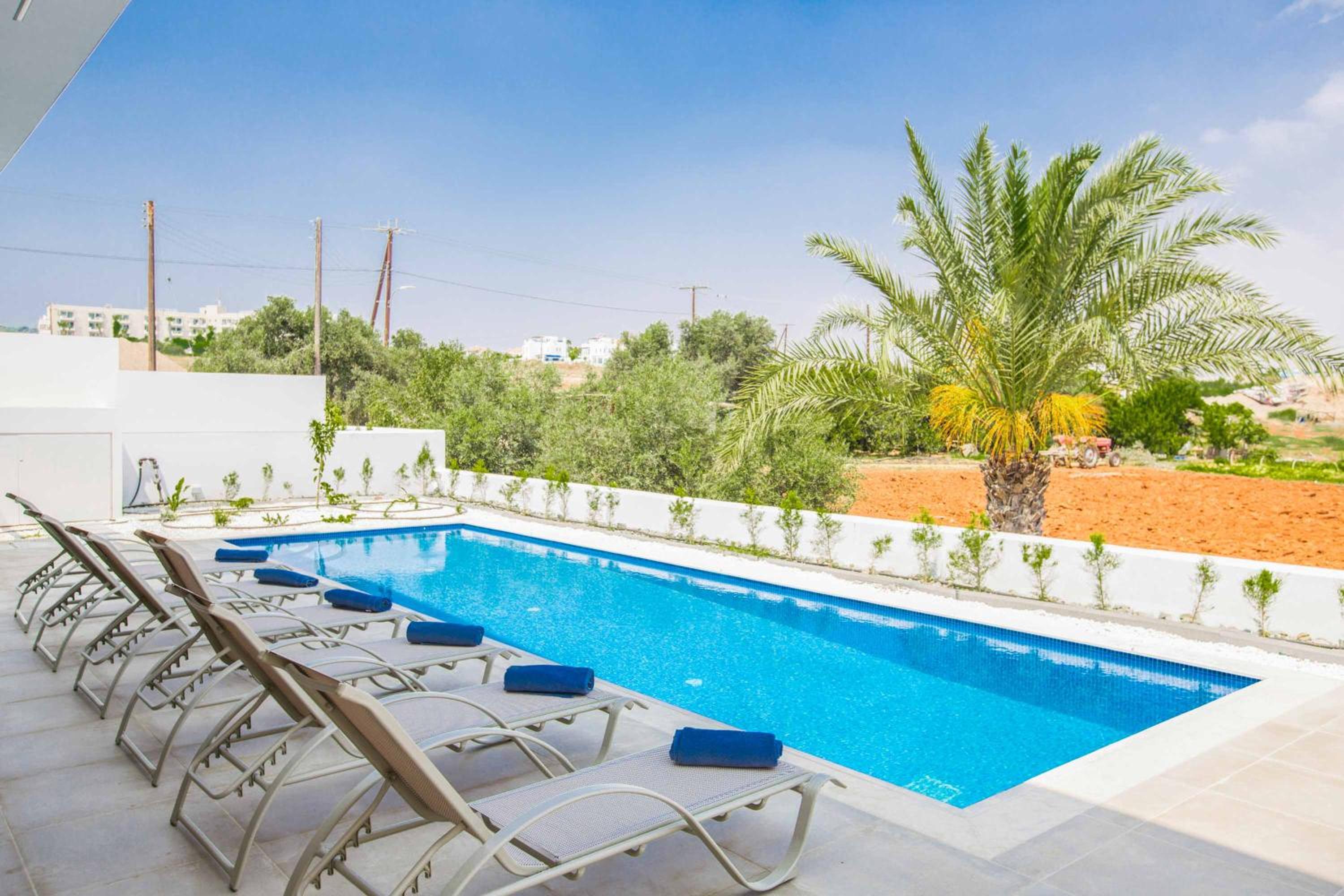 Blue Pearl Holiday Villa 2